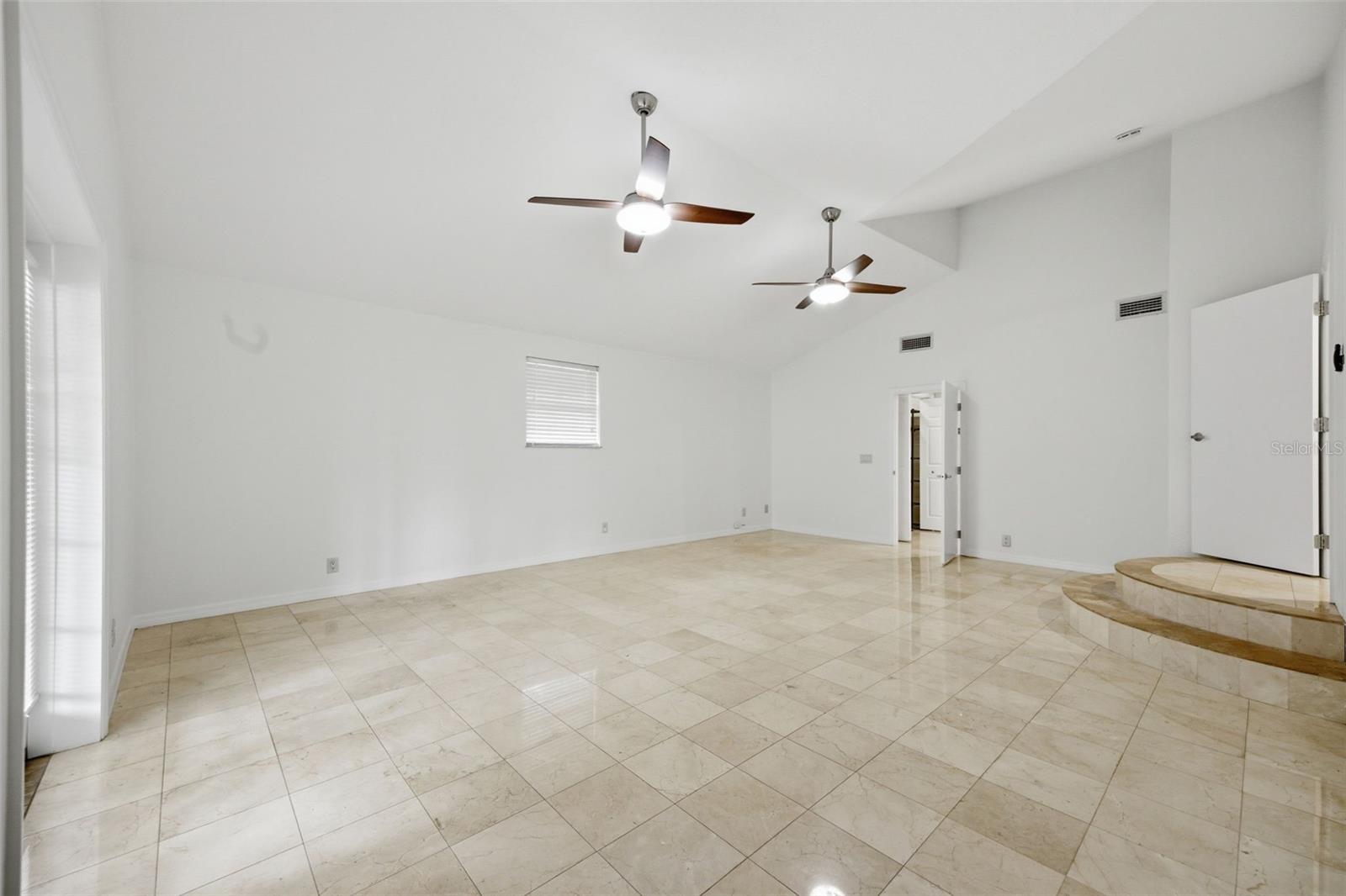 Image 9 of 35 For 2512 Kansas Avenue