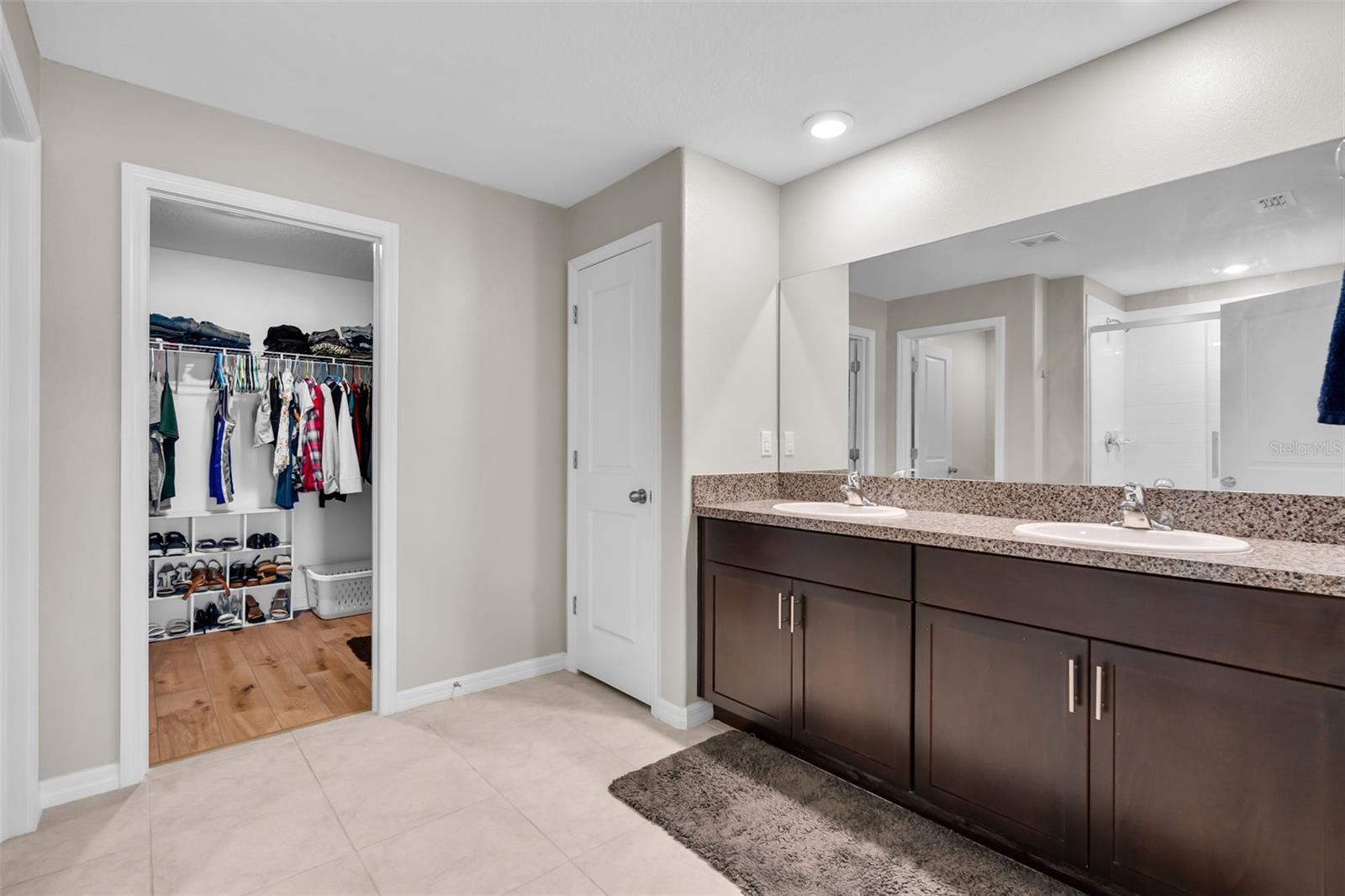 Image 16 of 47 For 3806 Daisy Bloom Place