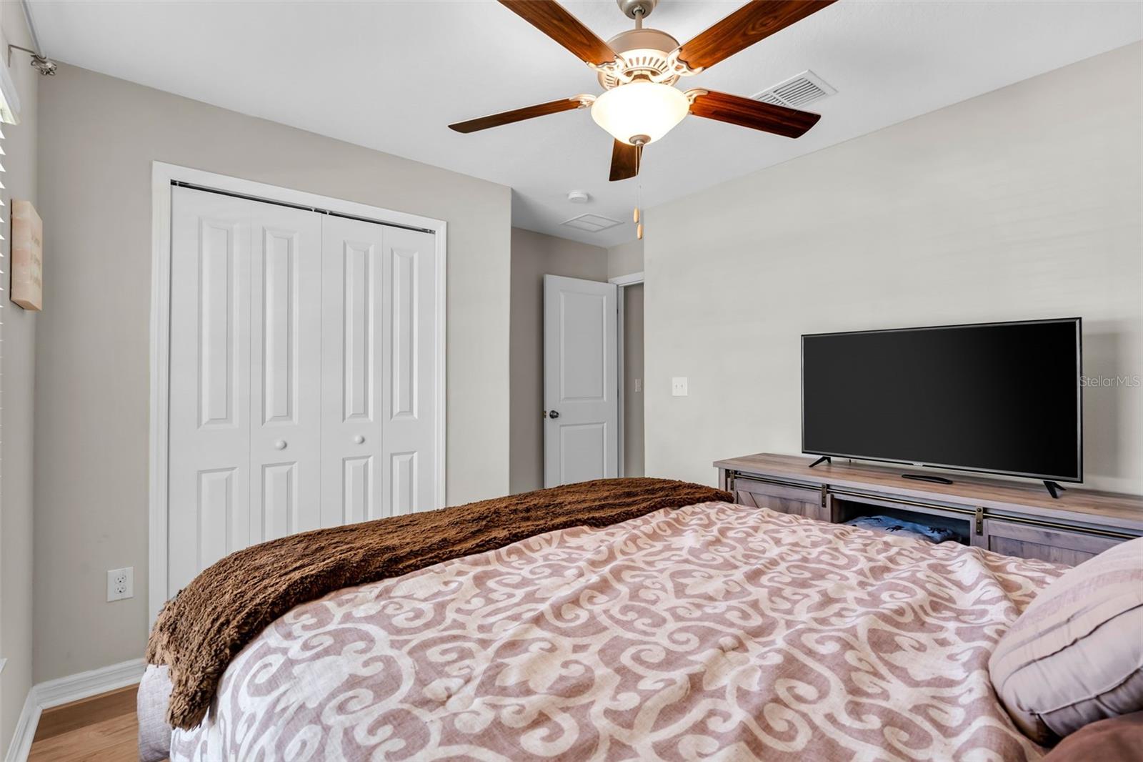 Image 27 of 47 For 3806 Daisy Bloom Place