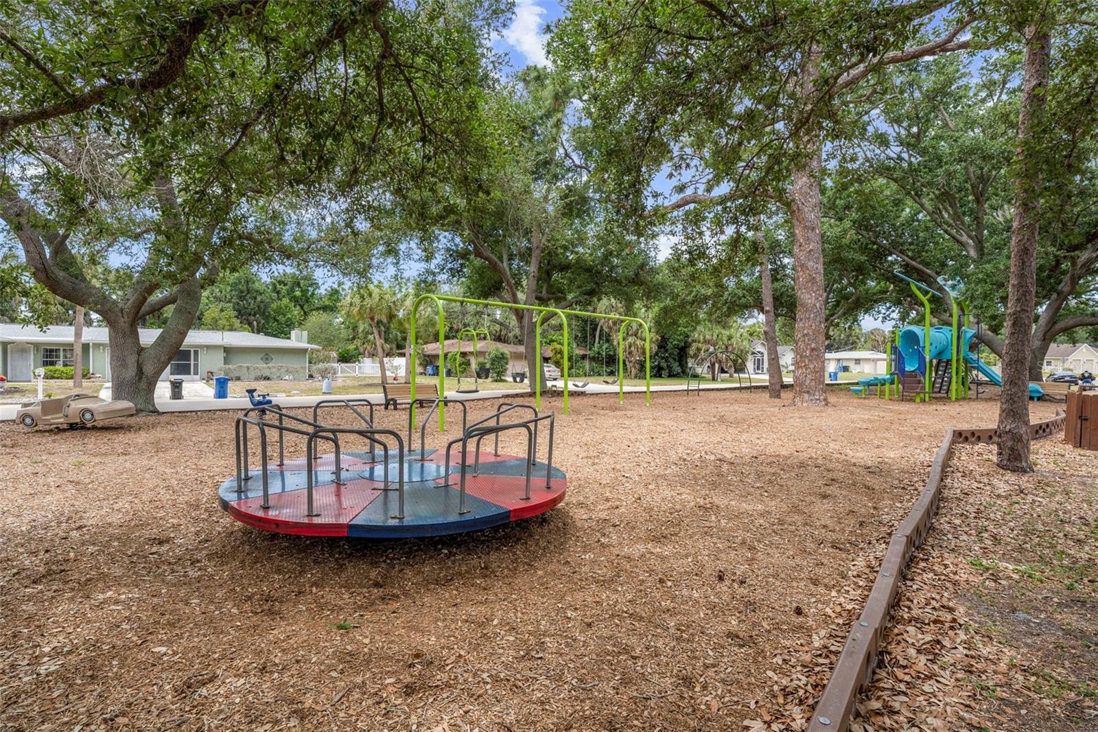 Image 42 of 46 For 1214 Poplar Avenue