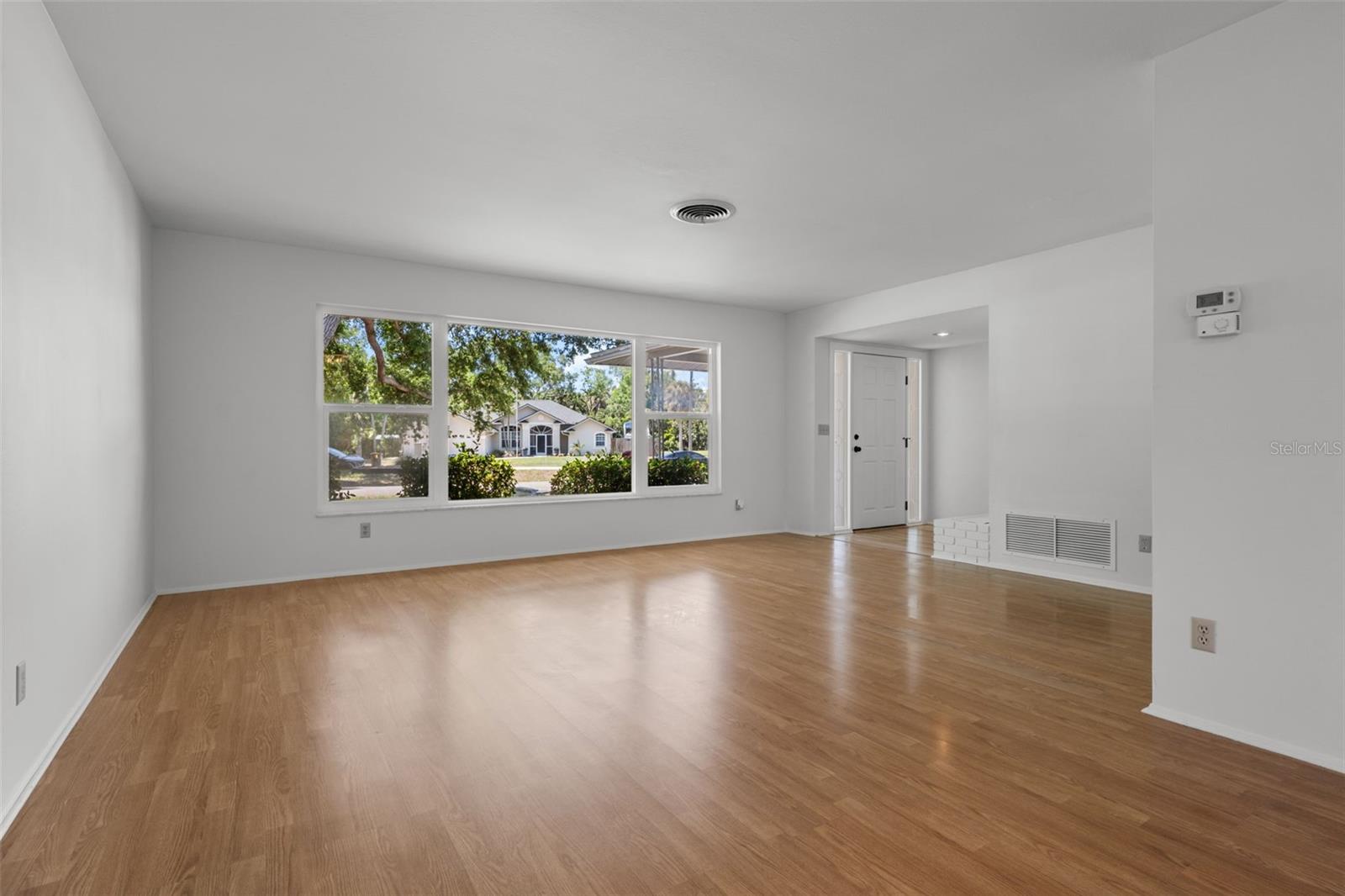 Image 7 of 46 For 1214 Poplar Avenue