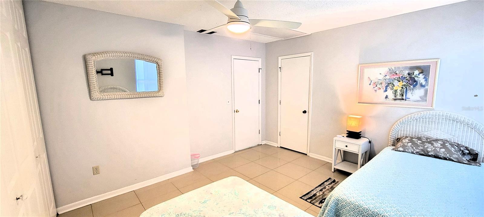 Image 25 of 49 For 10351 Regal Drive 18