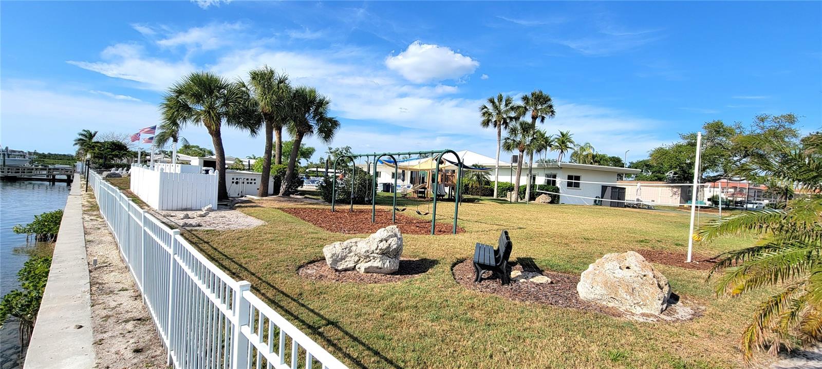 Image 34 of 49 For 10351 Regal Drive 18