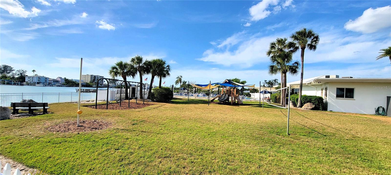 Image 36 of 49 For 10351 Regal Drive 18