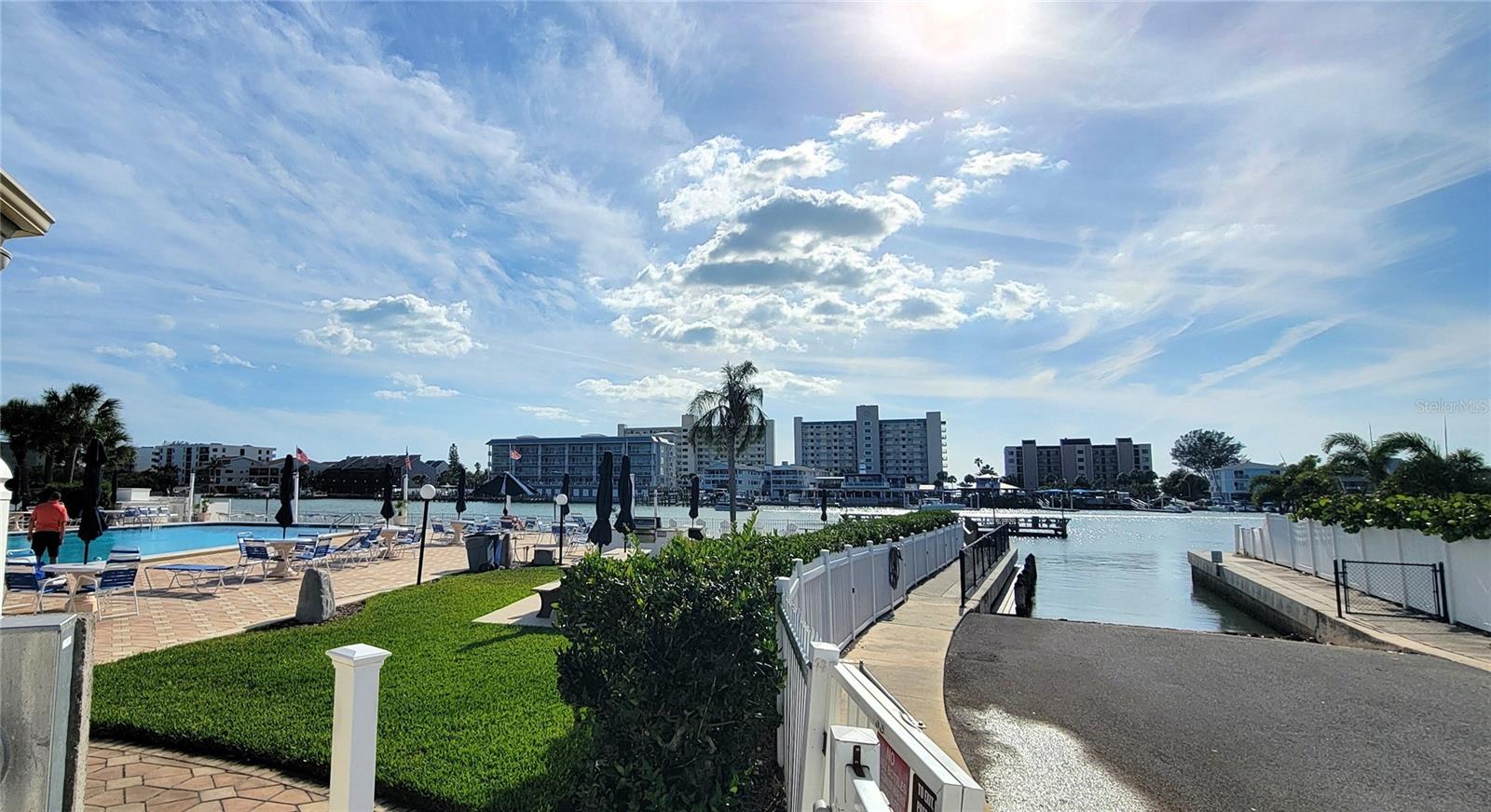 Image 38 of 49 For 10351 Regal Drive 18