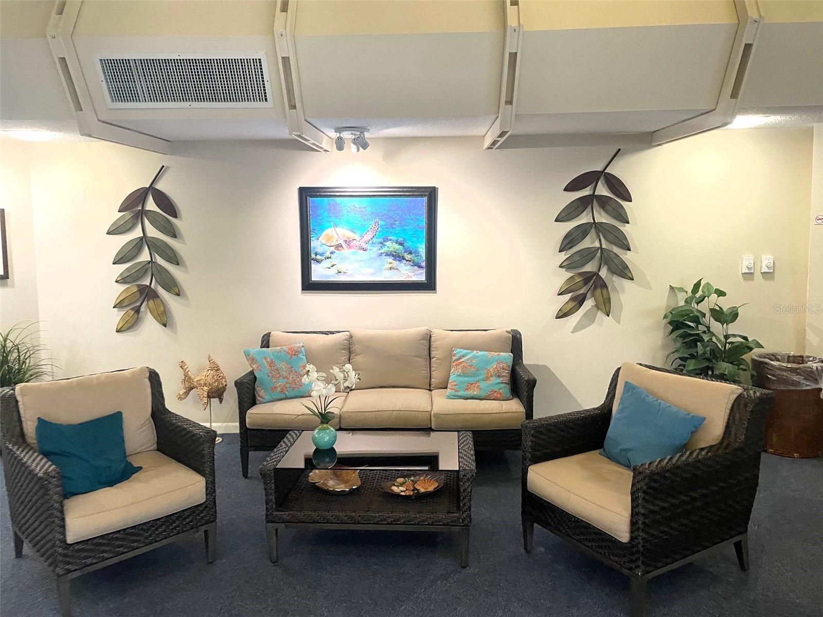 Image 43 of 49 For 10351 Regal Drive 18