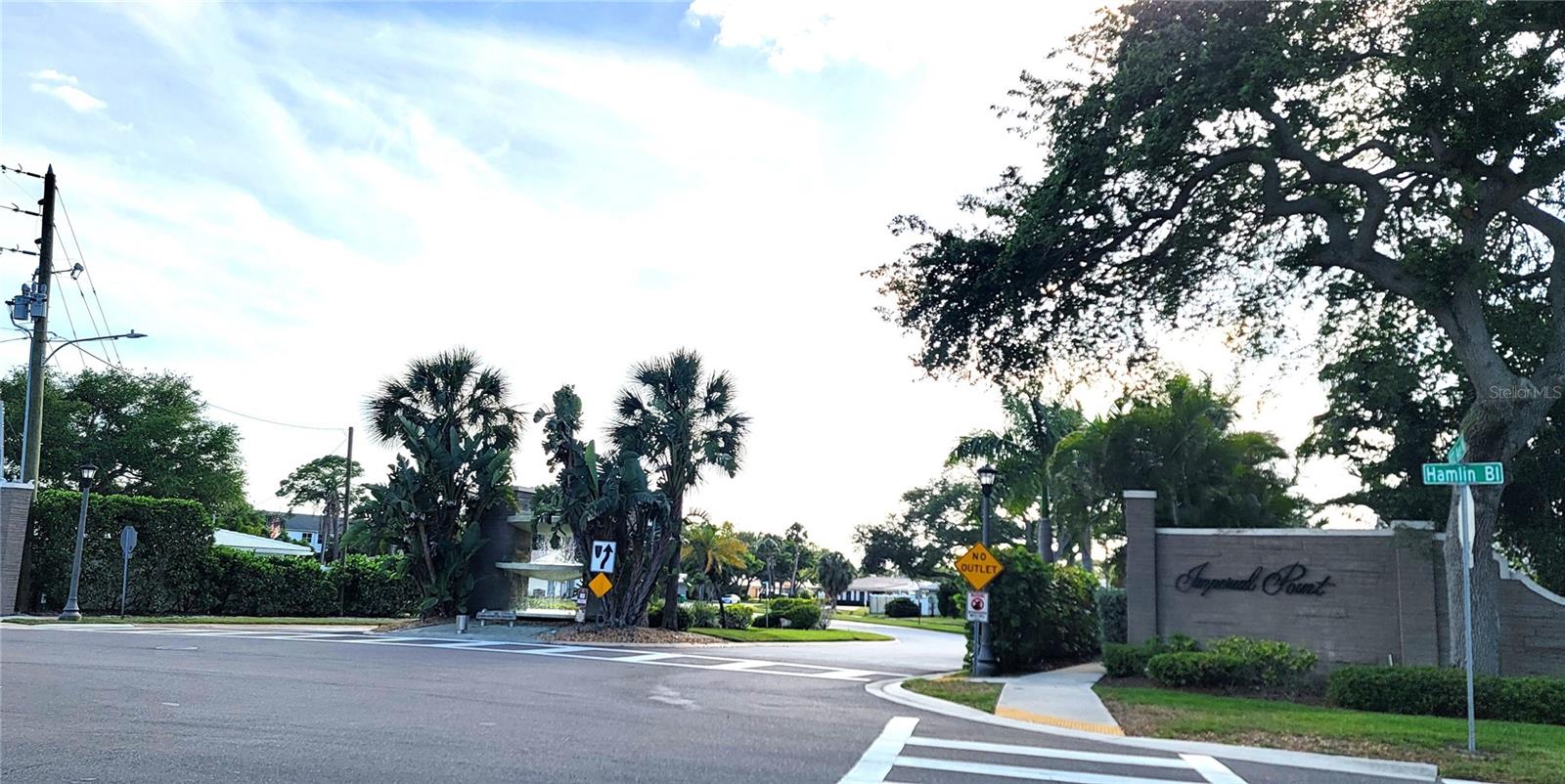 Image 47 of 49 For 10351 Regal Drive 18