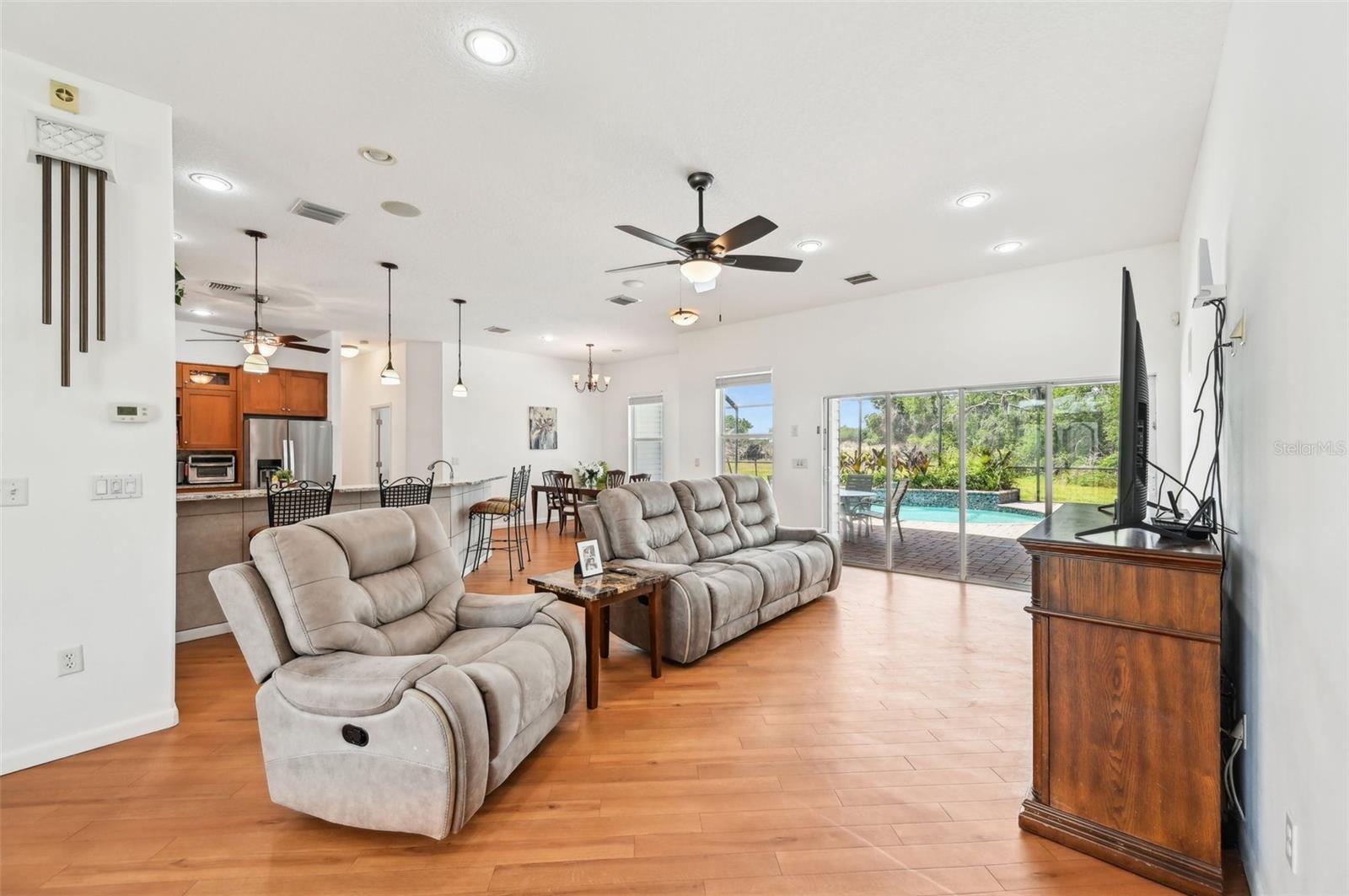 Image 5 of 59 For 21019 Lonesome Acre Road