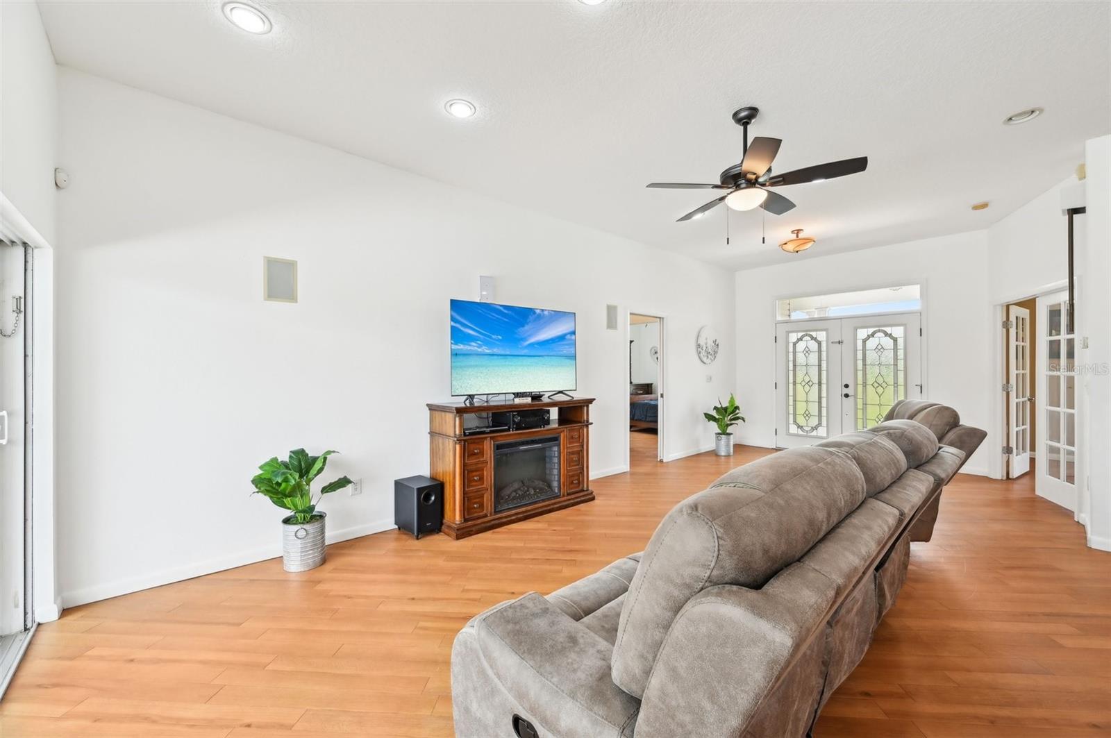 Image 7 of 59 For 21019 Lonesome Acre Road