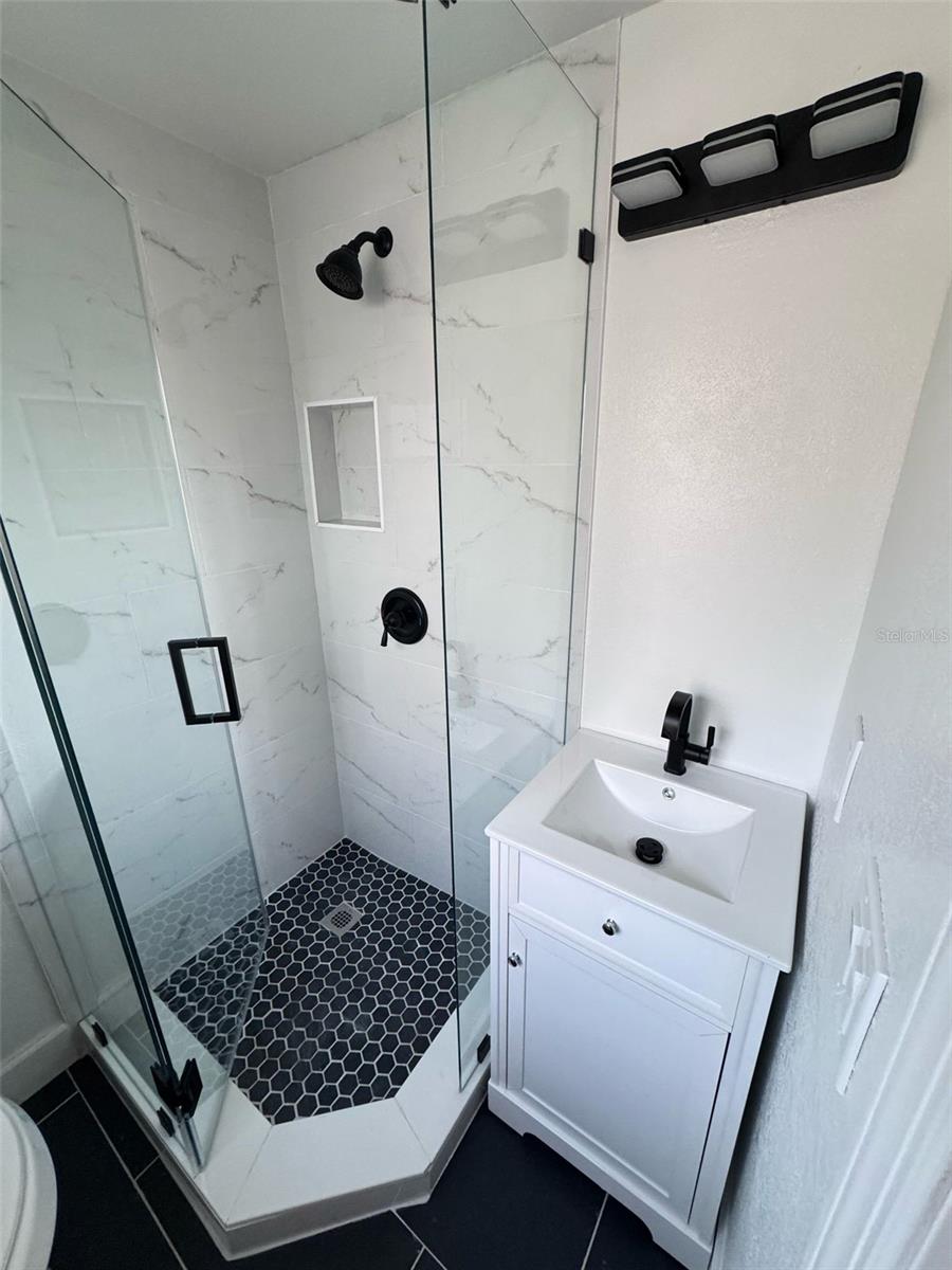 Image 14 of 24 For 304 Patty Drive