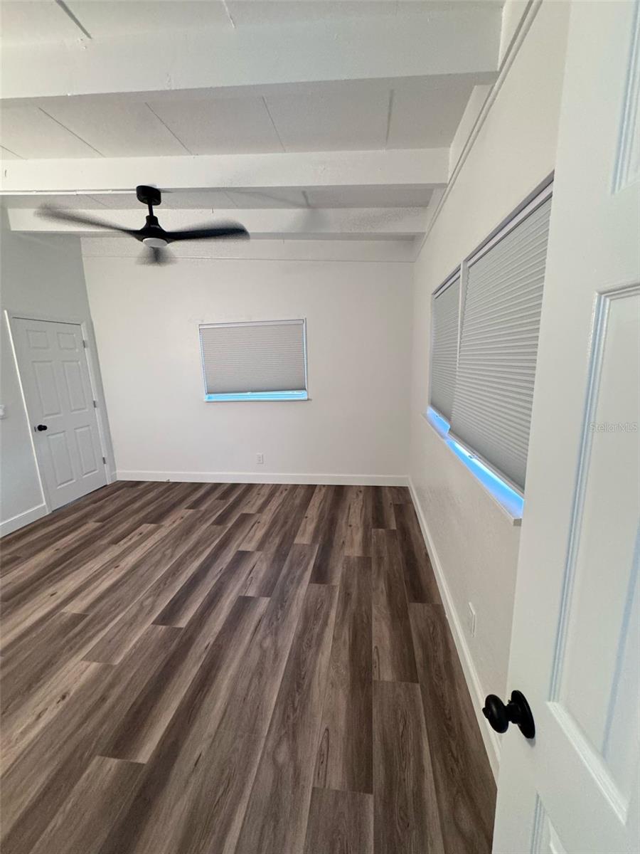 Image 20 of 24 For 304 Patty Drive