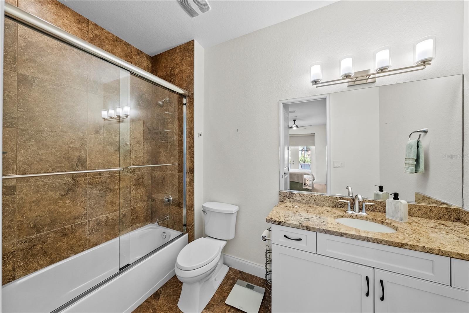 Image 33 of 60 For 431 Nokomis Avenue S 314