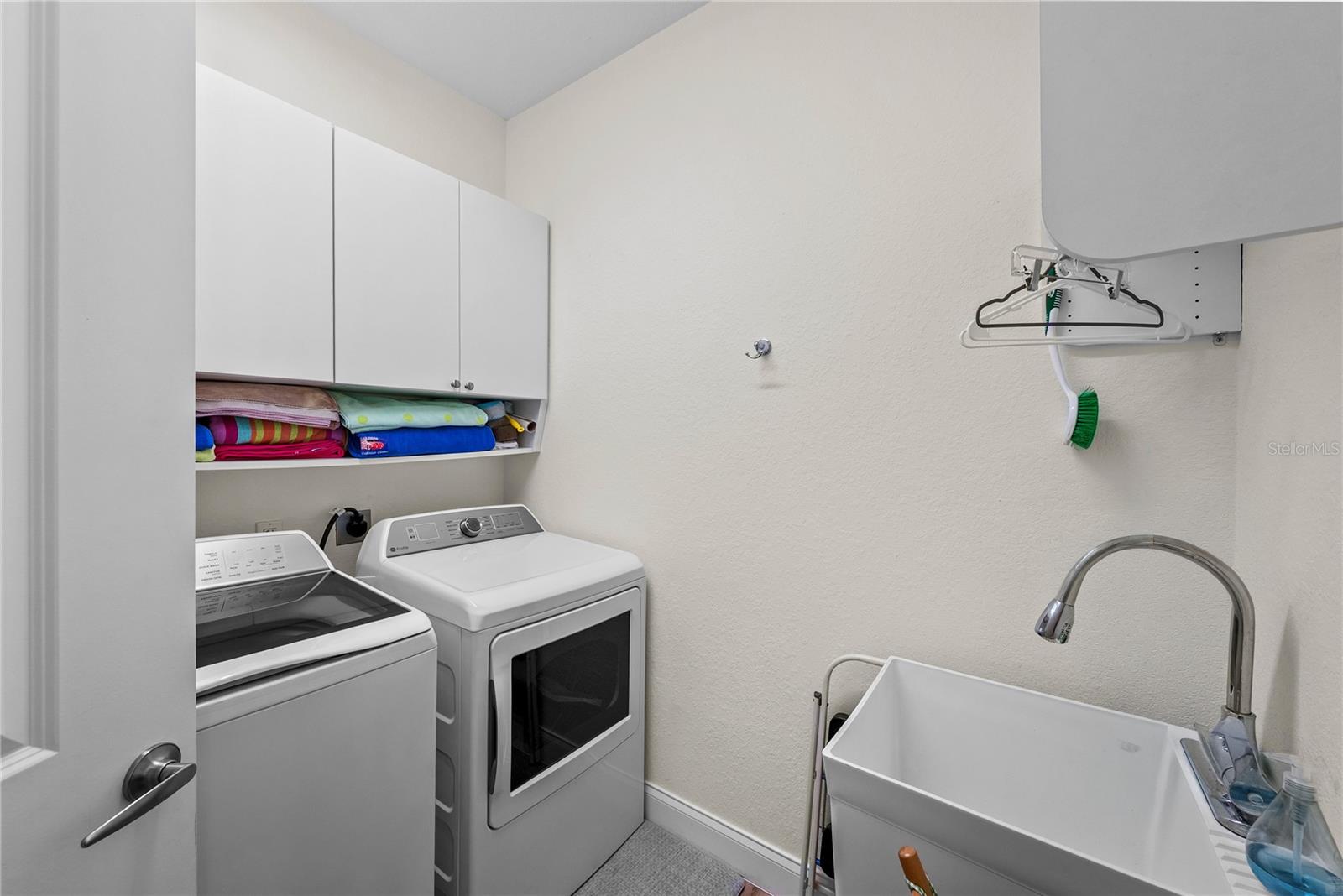 Image 38 of 60 For 431 Nokomis Avenue S 314