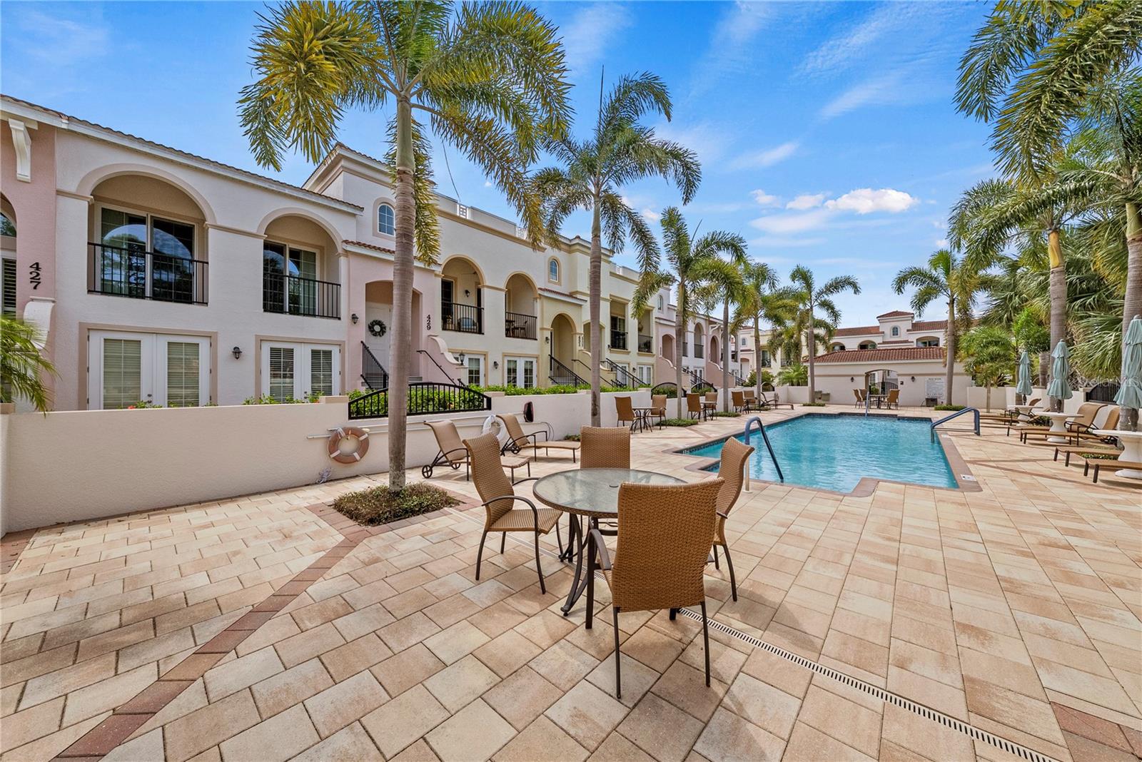 Image 40 of 60 For 431 Nokomis Avenue S 314