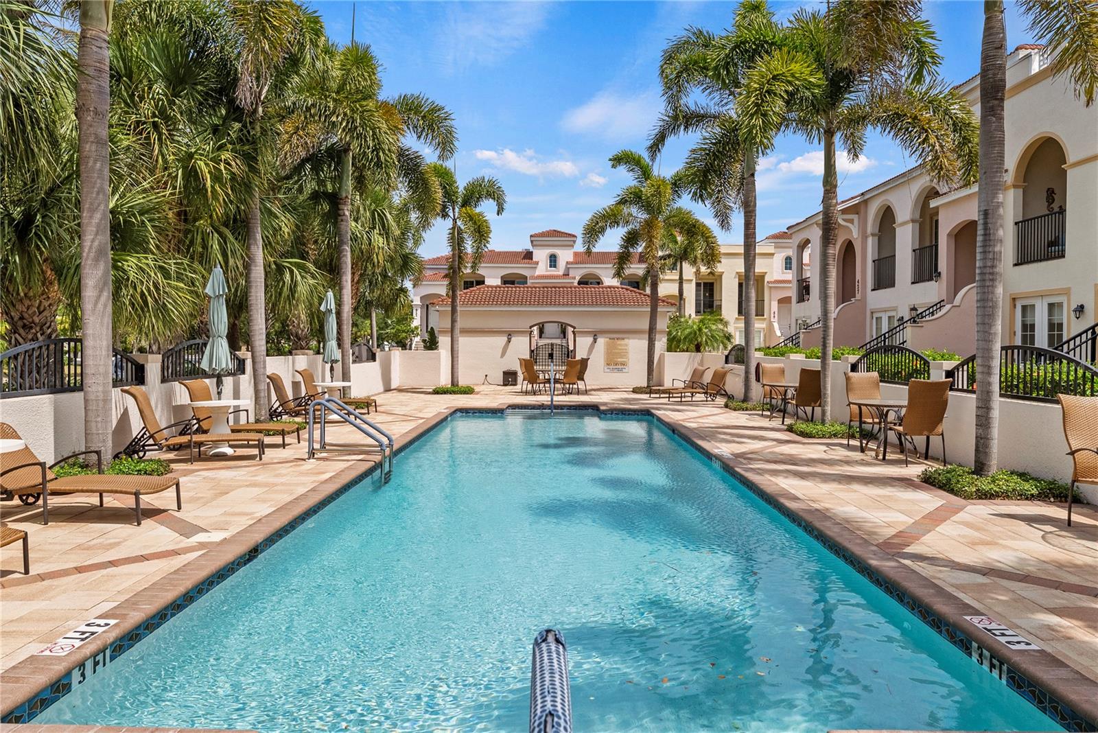 Image 51 of 60 For 431 Nokomis Avenue S 314