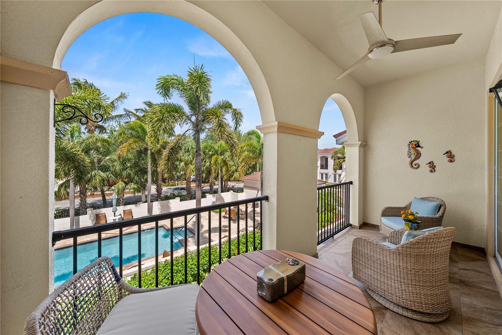 Image 7 of 60 For 431 Nokomis Avenue S 314