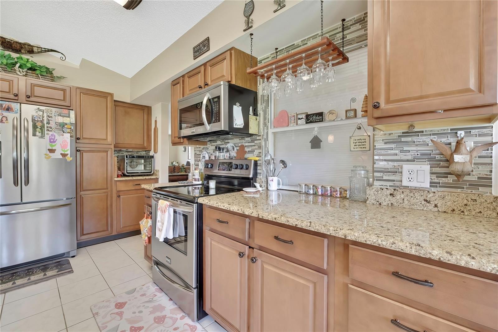 Image 13 of 47 For 8224 Sugarbush Drive