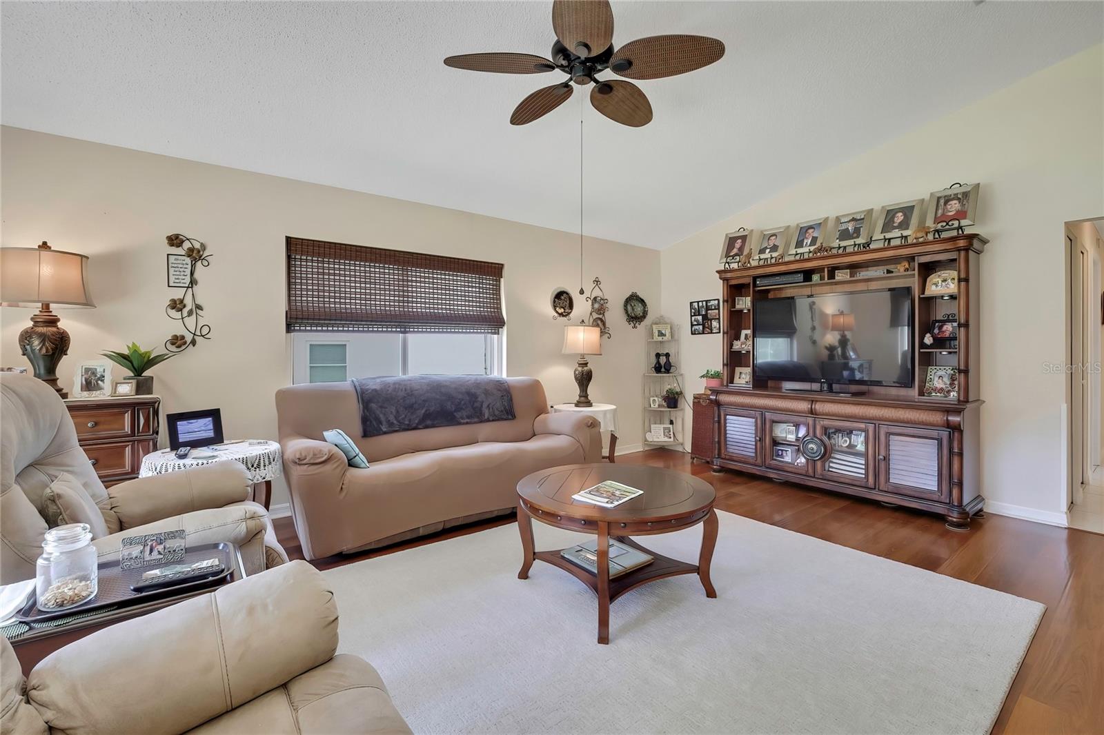 Image 18 of 47 For 8224 Sugarbush Drive