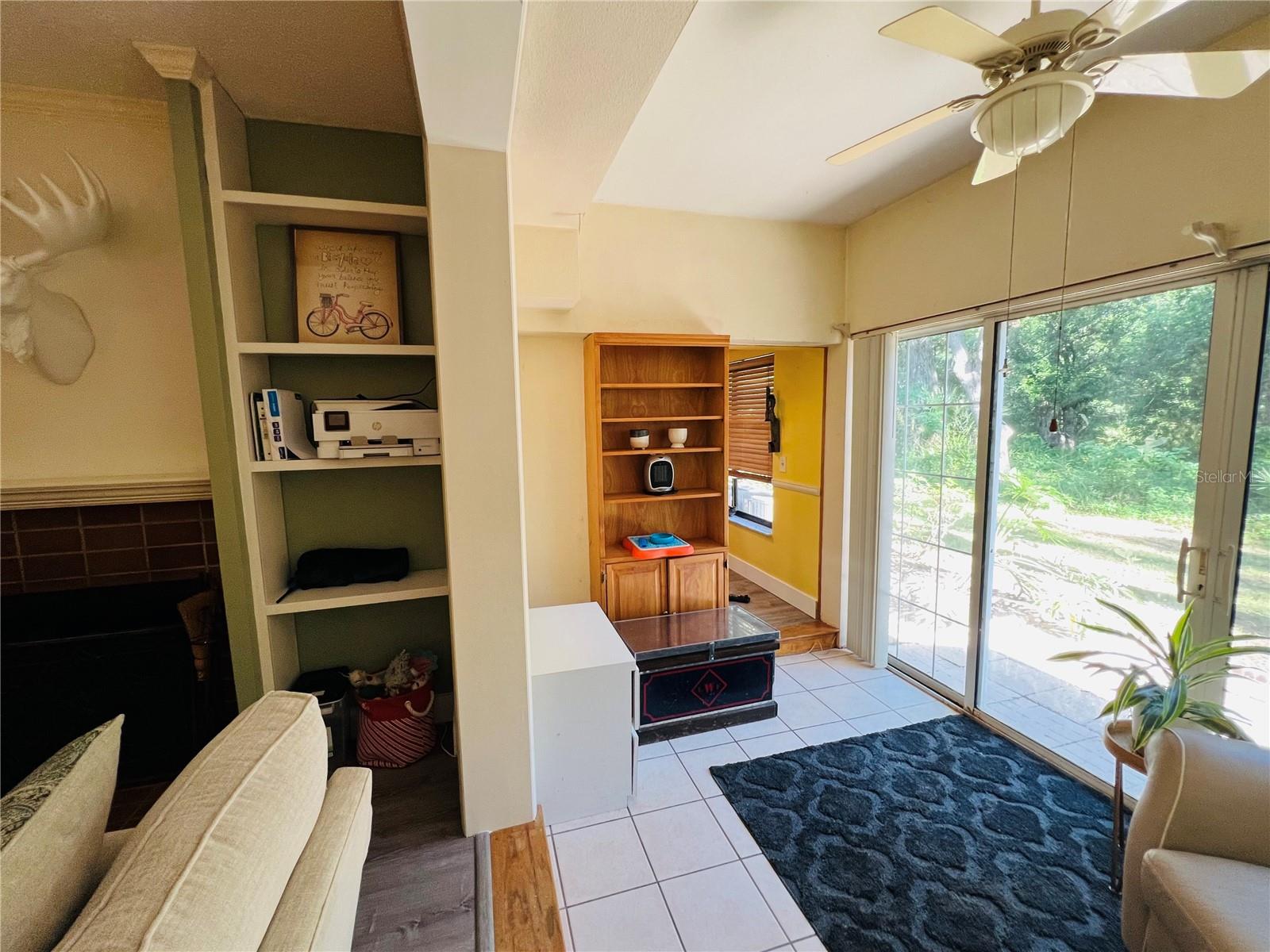 Image 18 of 34 For 1721 Lake Cypress Drive 2101