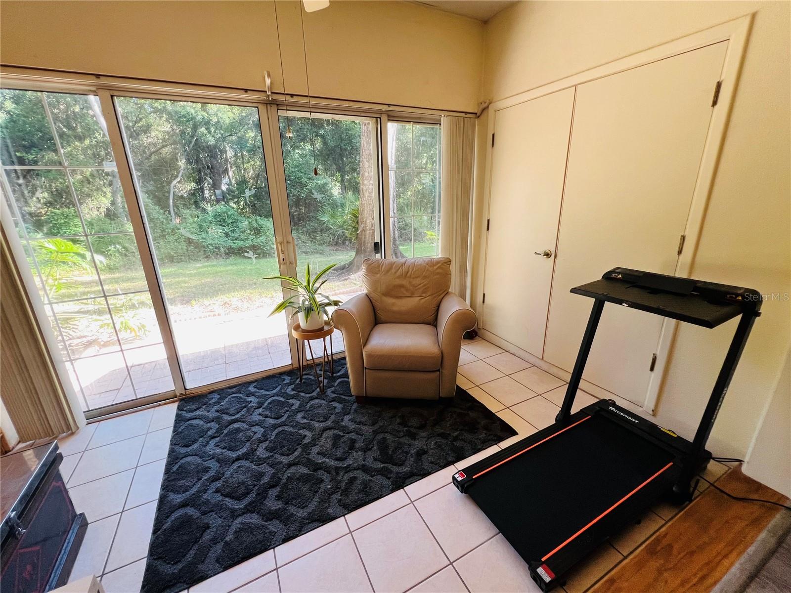 Image 19 of 34 For 1721 Lake Cypress Drive 2101