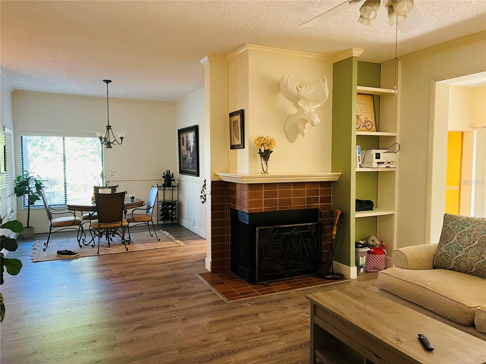 Image 4 of 34 For 1721 Lake Cypress Drive 2101