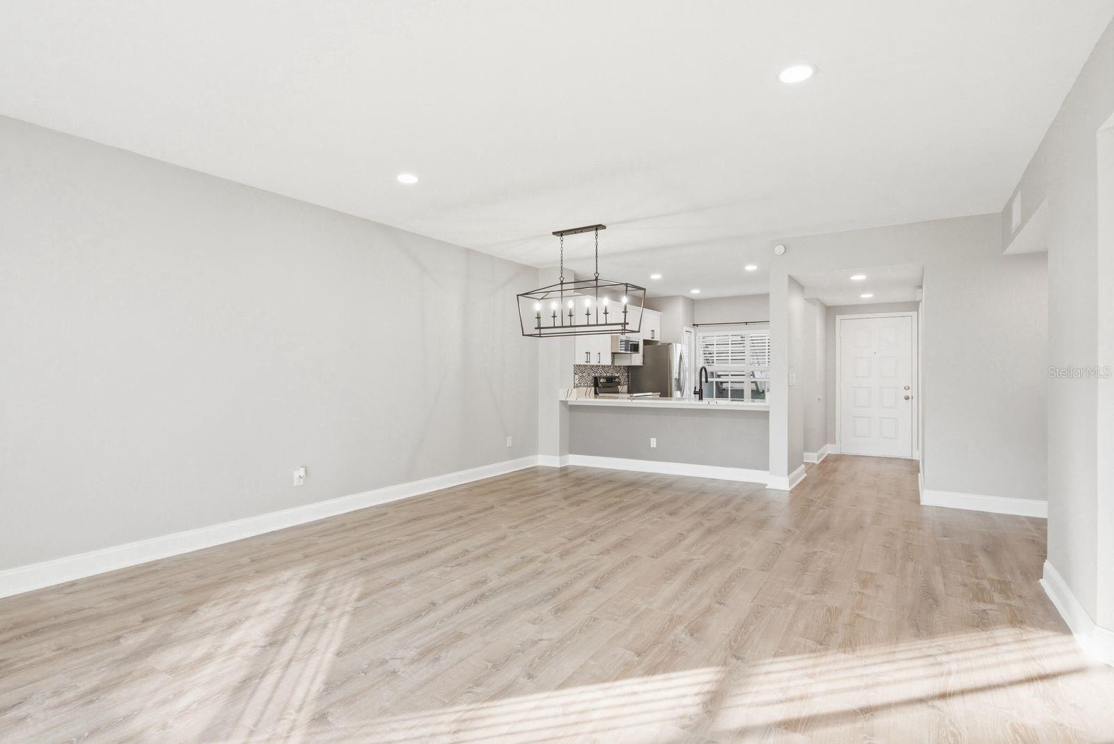 Image 14 of 59 For 11510 Shipwatch Drive 1372