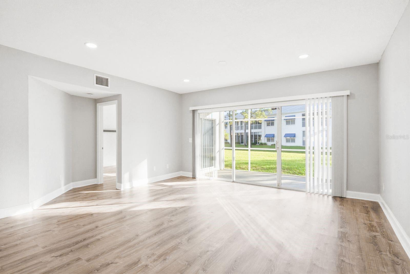 Image 16 of 59 For 11510 Shipwatch Drive 1372