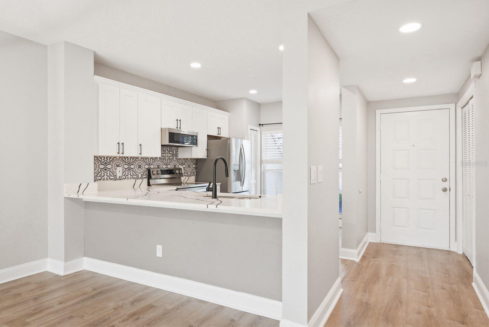 Image 18 of 59 For 11510 Shipwatch Drive 1372