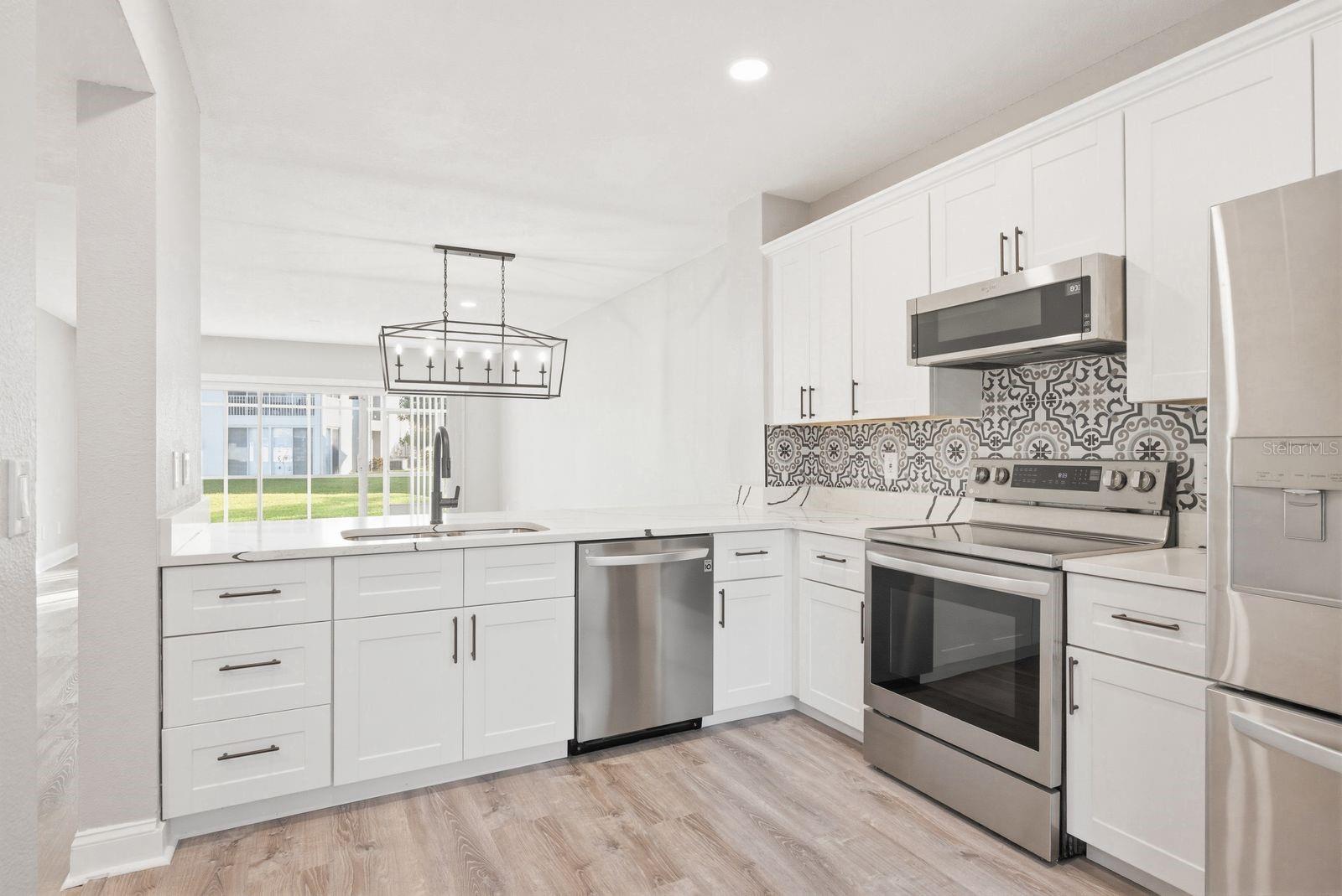 Image 21 of 59 For 11510 Shipwatch Drive 1372