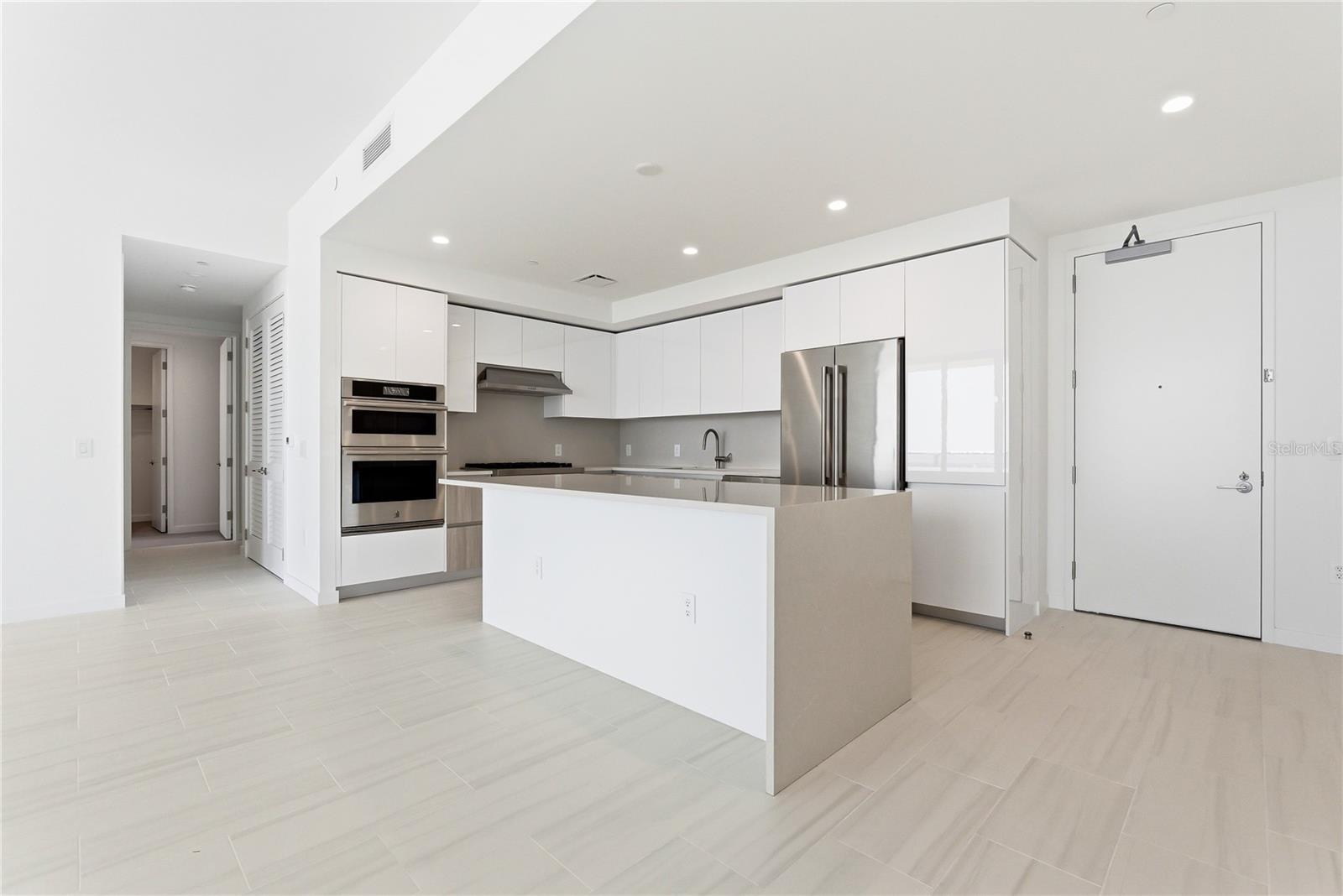 Image 12 of 35 For 400 Central Ave  3506