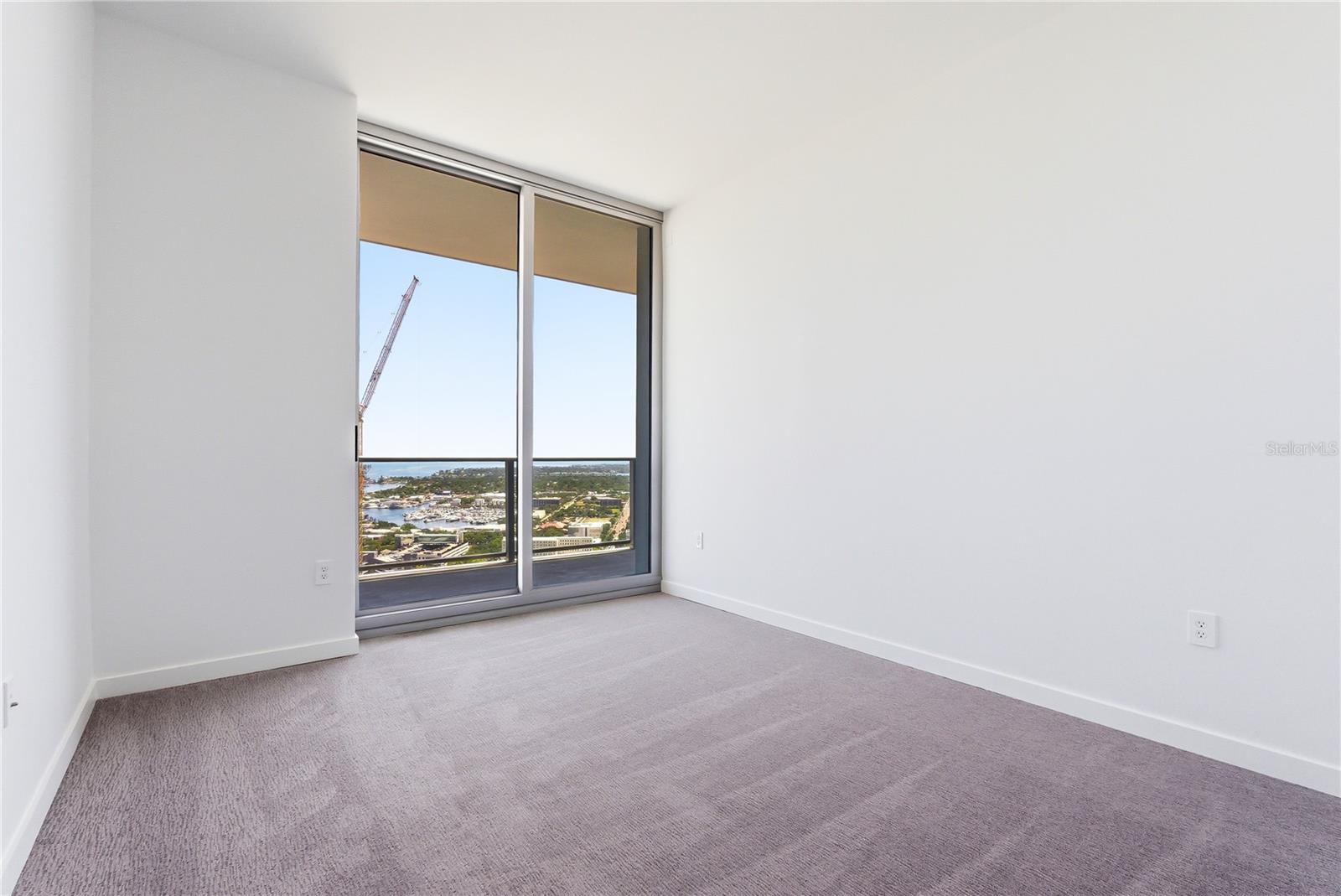 Image 15 of 35 For 400 Central Ave  3506