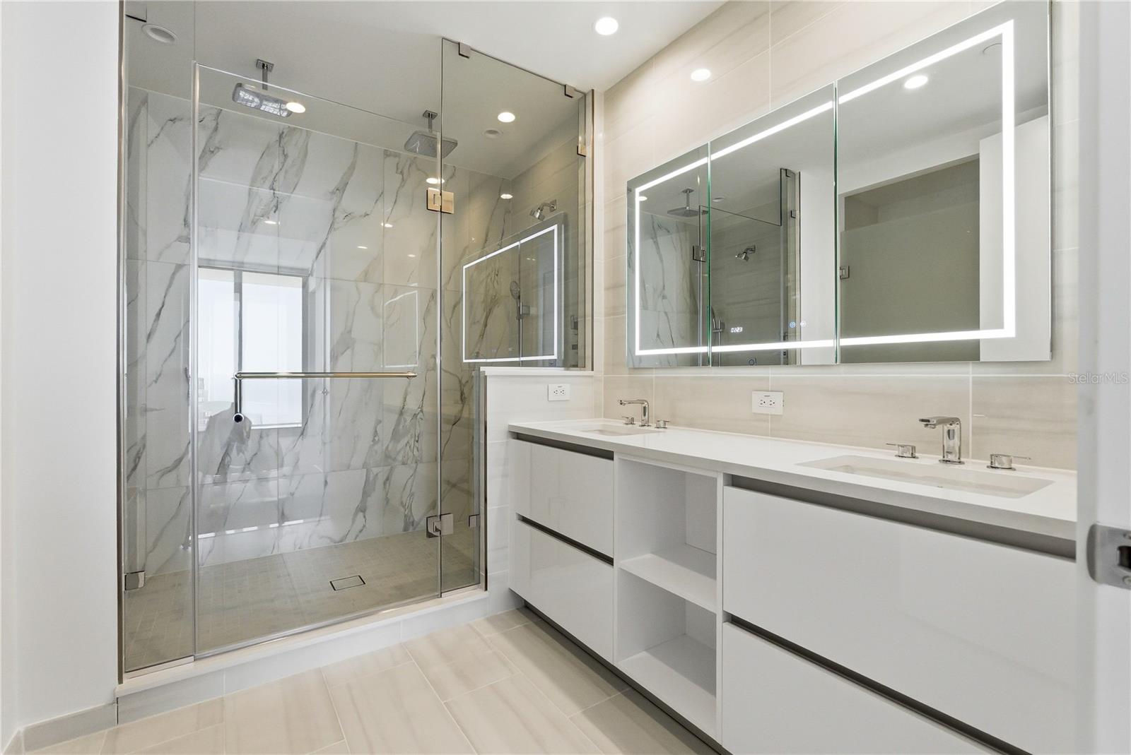 Image 5 of 35 For 400 Central Ave  3506