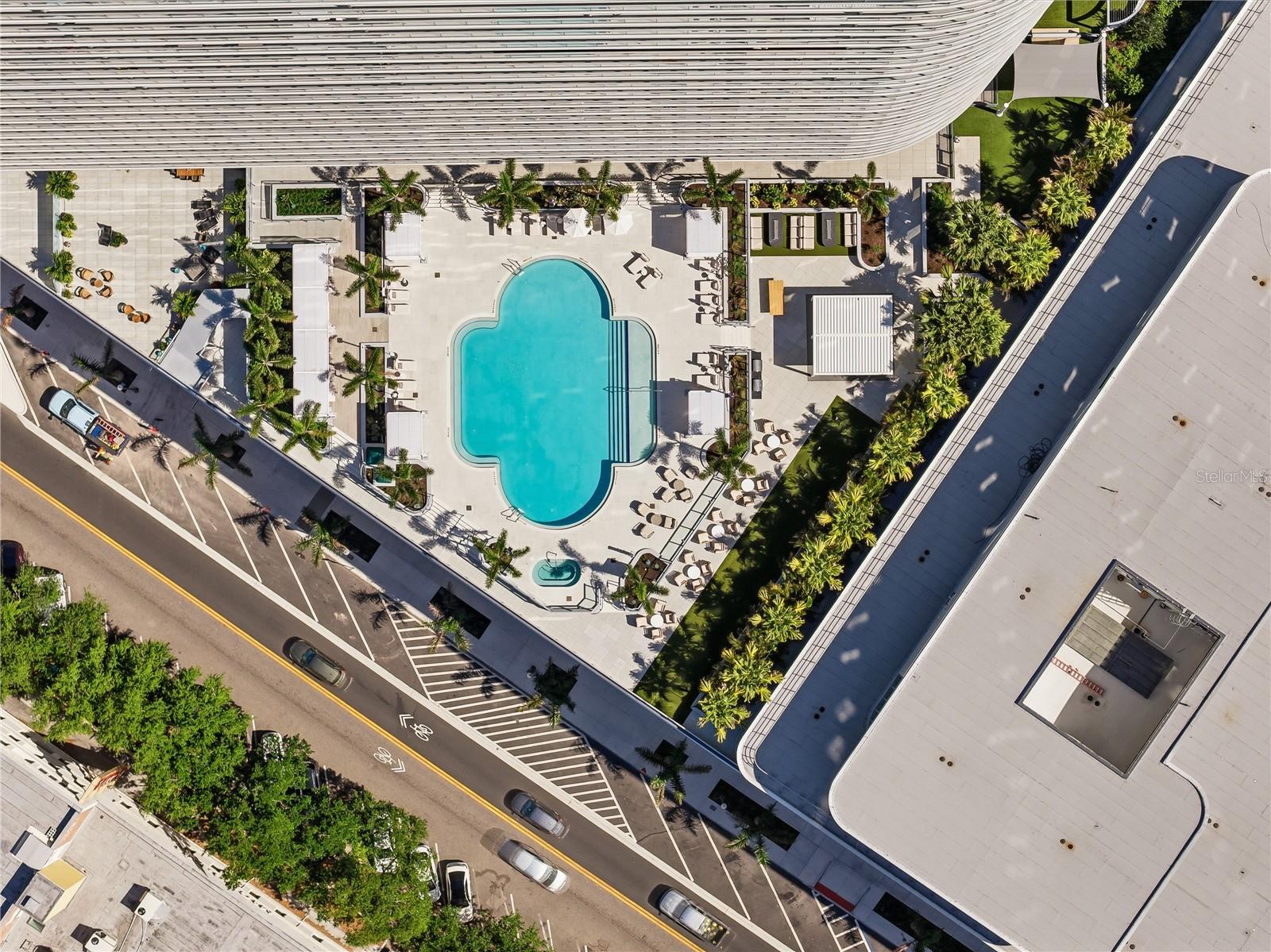 Image 7 of 35 For 400 Central Ave  3506