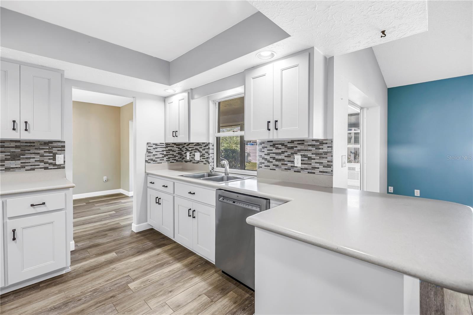 Image 13 of 58 For 5771 Timberlake