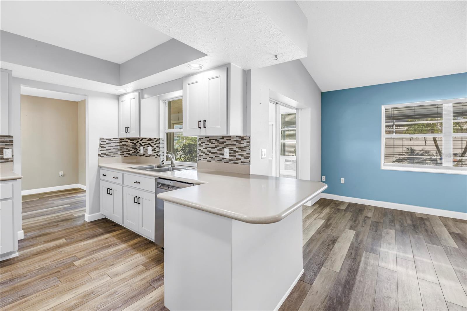 Image 14 of 58 For 5771 Timberlake