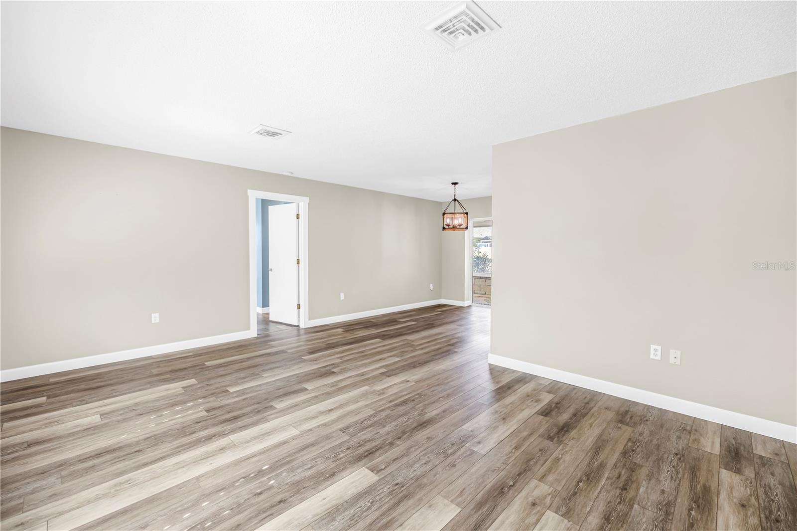 Image 6 of 58 For 5771 Timberlake