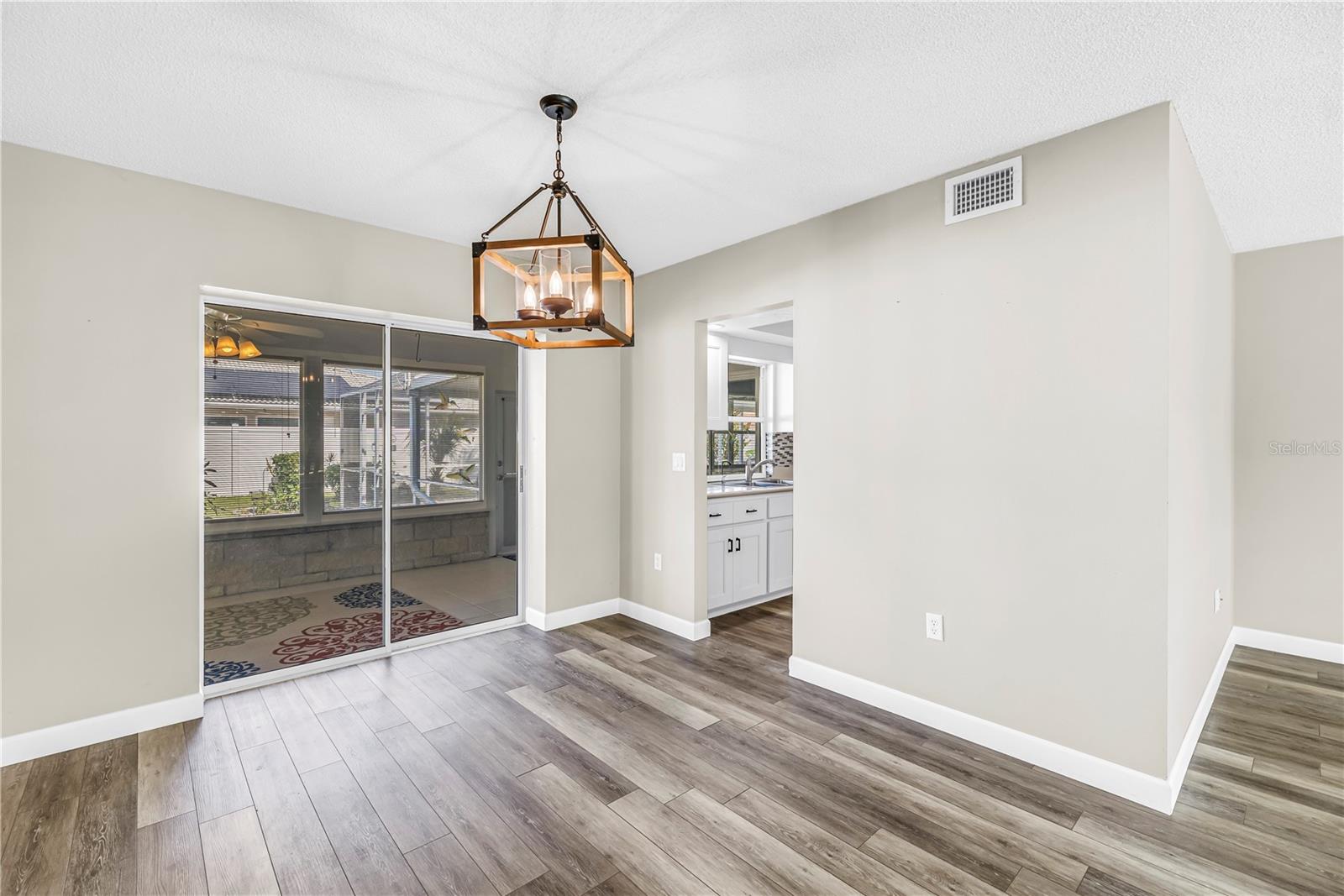 Image 9 of 58 For 5771 Timberlake