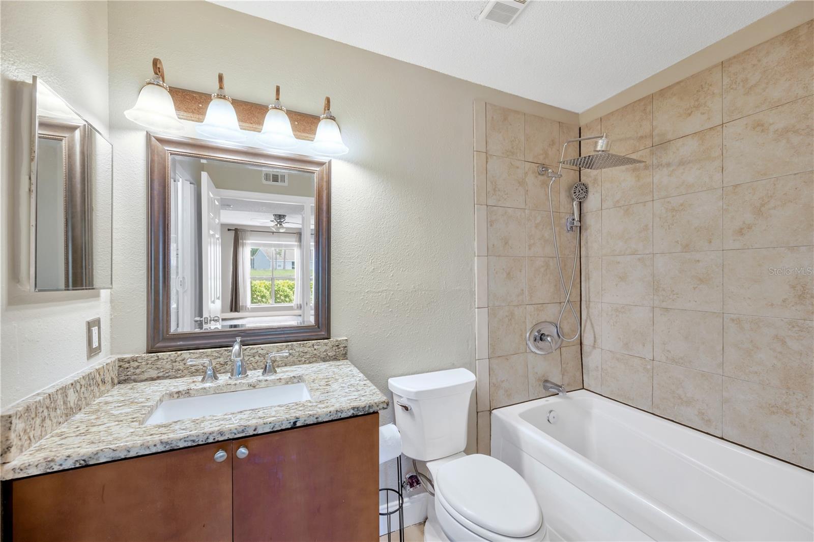Image 21 of 28 For 9481 Highland Oak Drive 1112