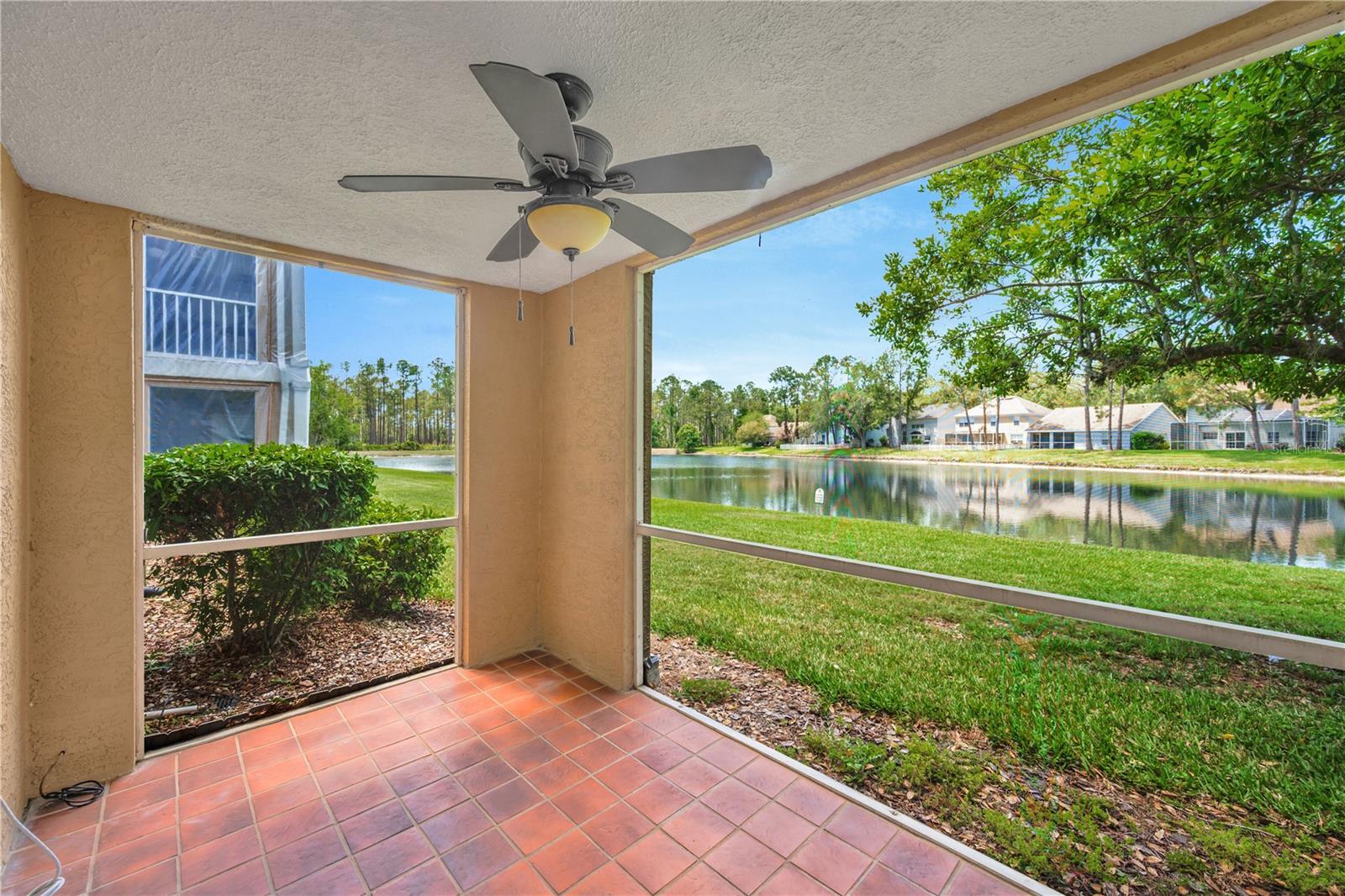 Image 24 of 28 For 9481 Highland Oak Drive 1112