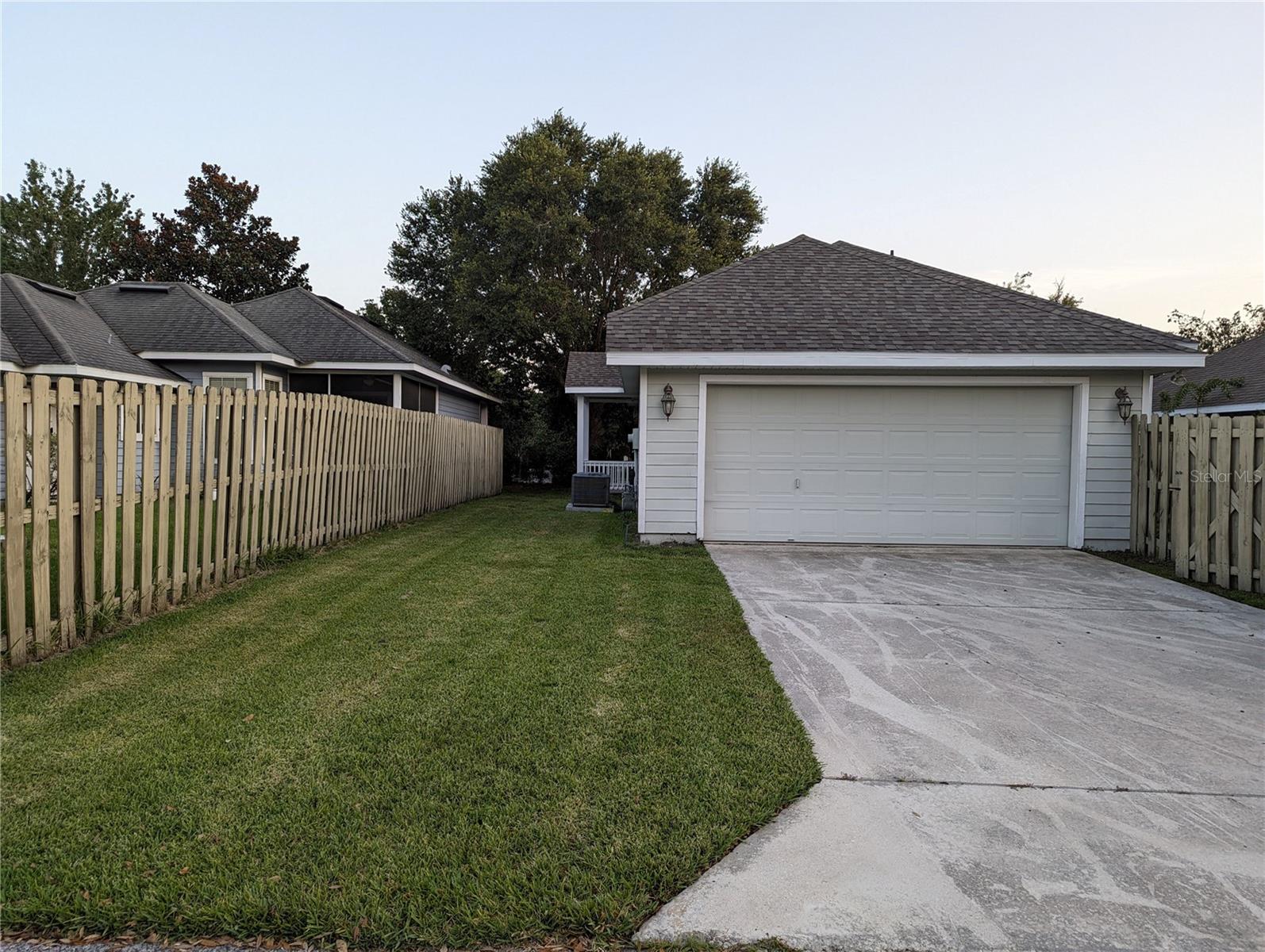 Image 36 of 40 For 8608-a 77th Avenue