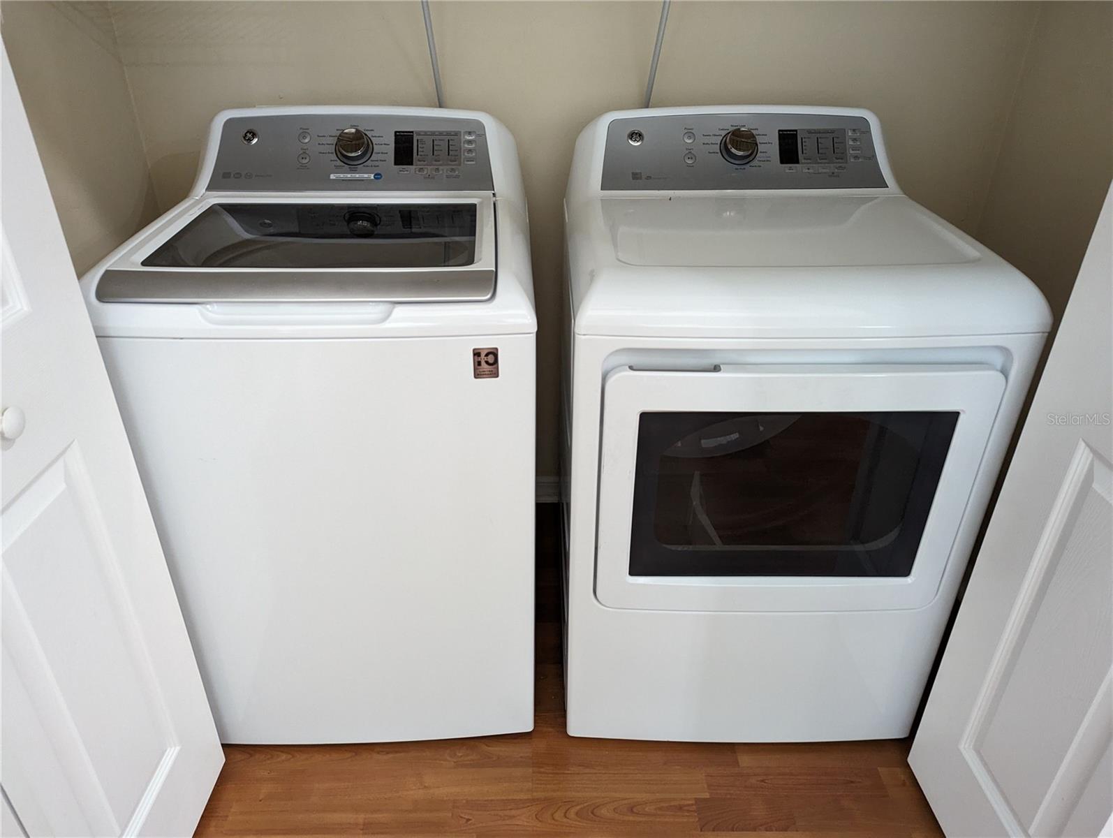 Image 37 of 40 For 8608-a 77th Avenue