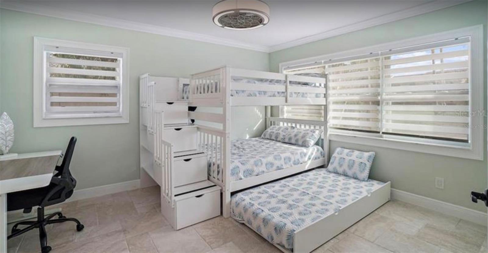 Image 21 of 30 For 245 78 Th Avenue N
