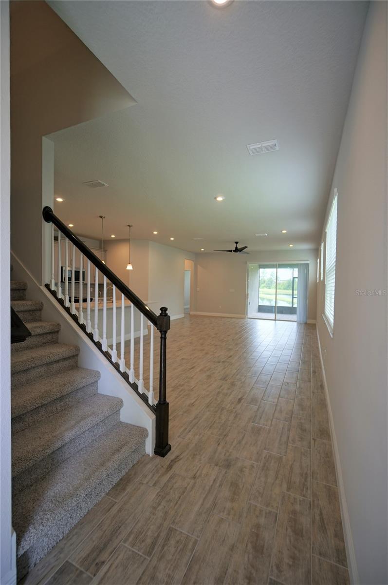 Image 4 of 38 For 6016 Grand Sonata Avenue