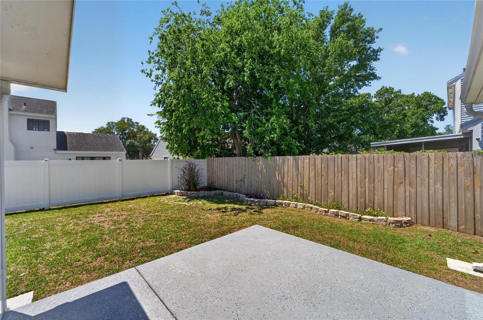 Image 22 of 66 For 601 Weathervane Court