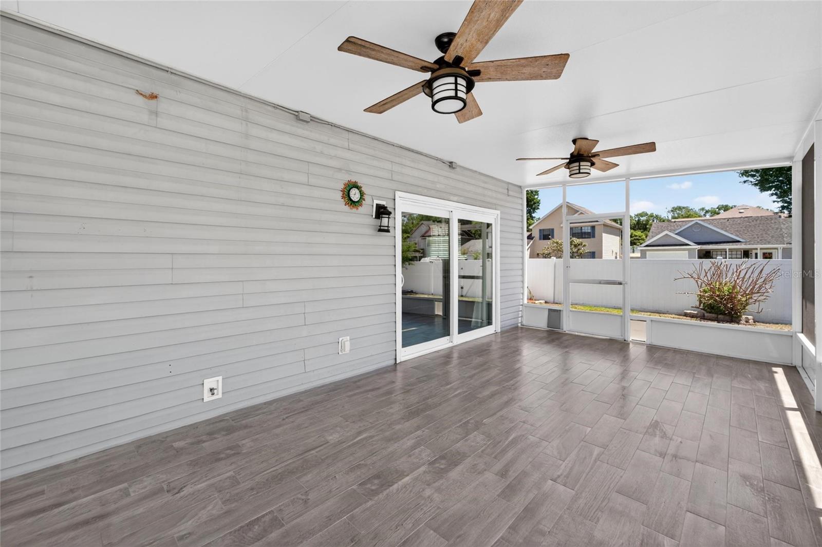 Image 24 of 66 For 601 Weathervane Court