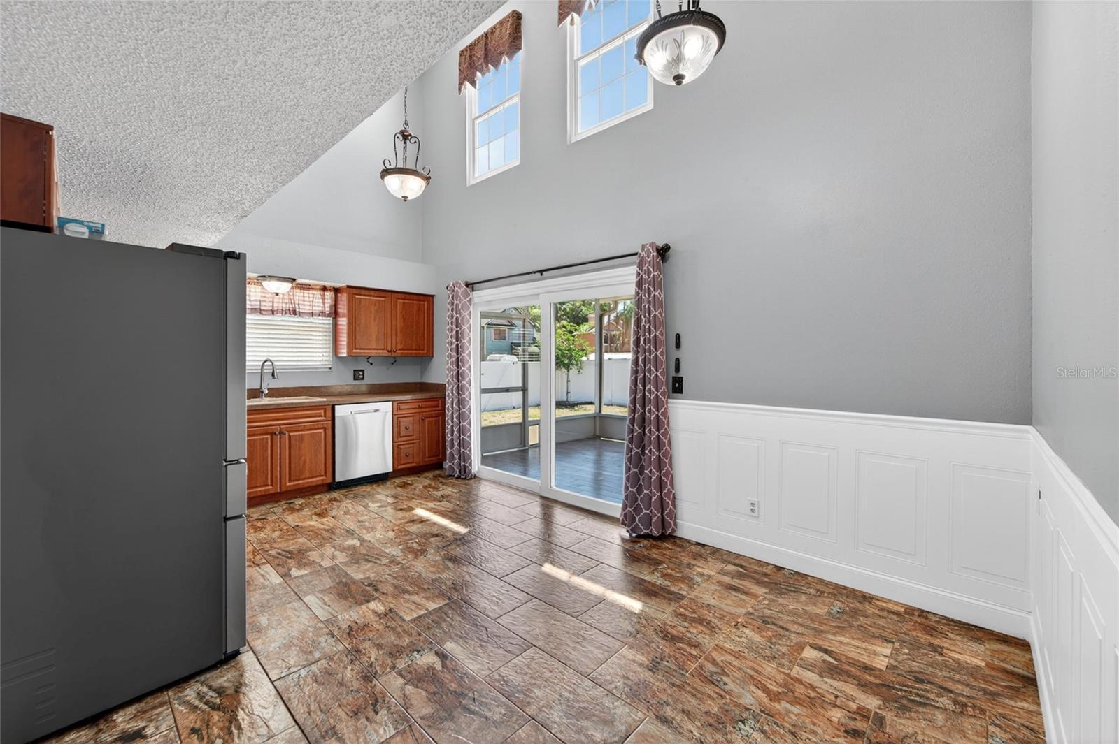 Image 31 of 66 For 601 Weathervane Court