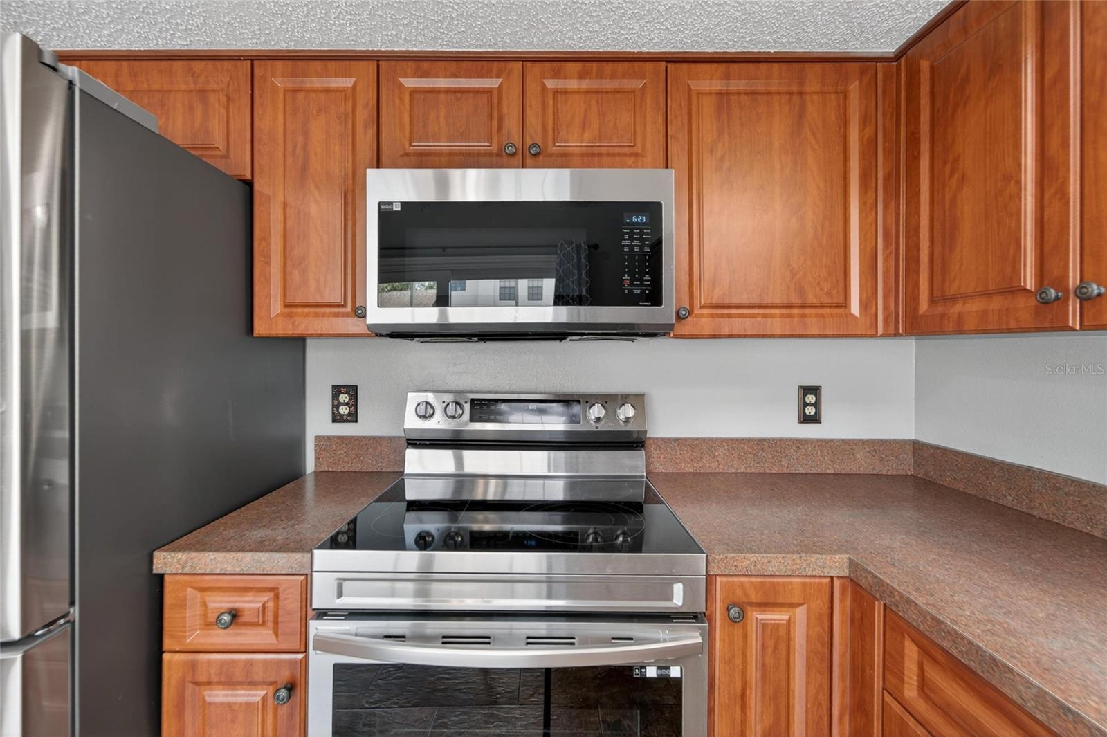 Image 38 of 66 For 601 Weathervane Court