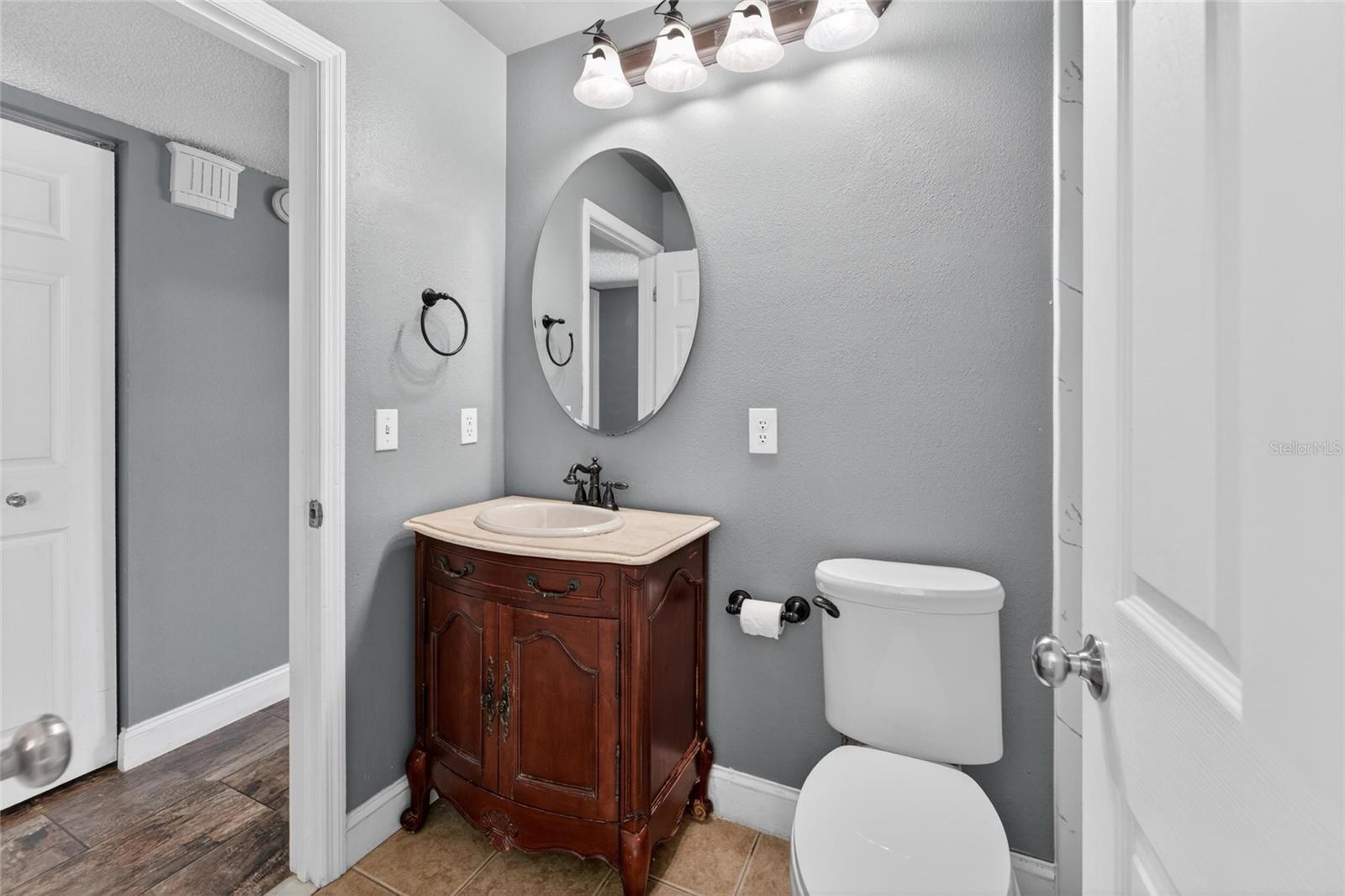 Image 43 of 66 For 601 Weathervane Court