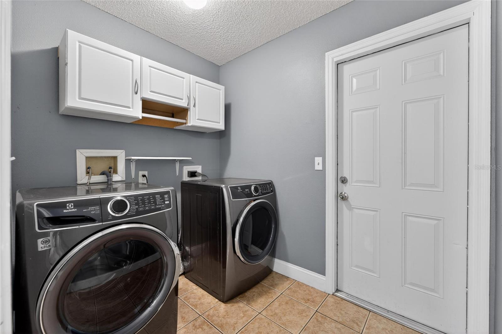 Image 48 of 66 For 601 Weathervane Court