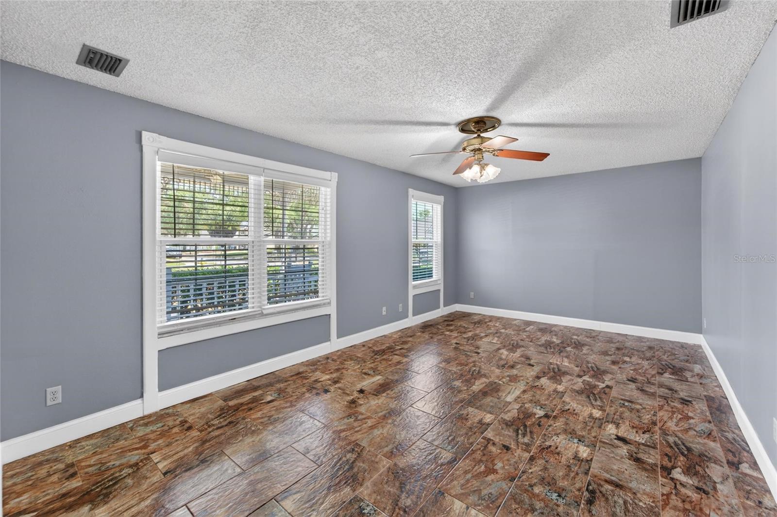 Image 5 of 66 For 601 Weathervane Court